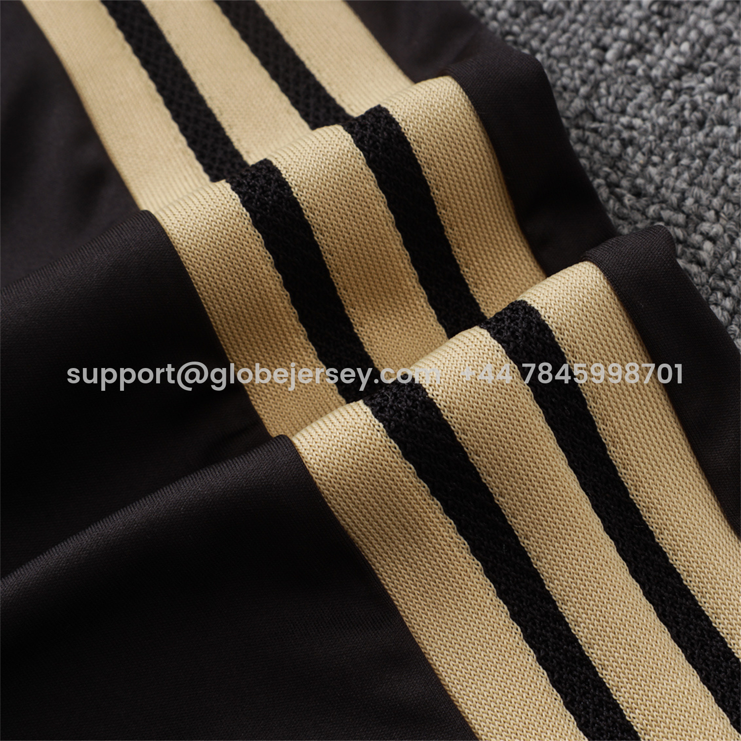 GlobeJersey-Flamengo 2026 Long Sleeve Training Set - White Top & Black Pants