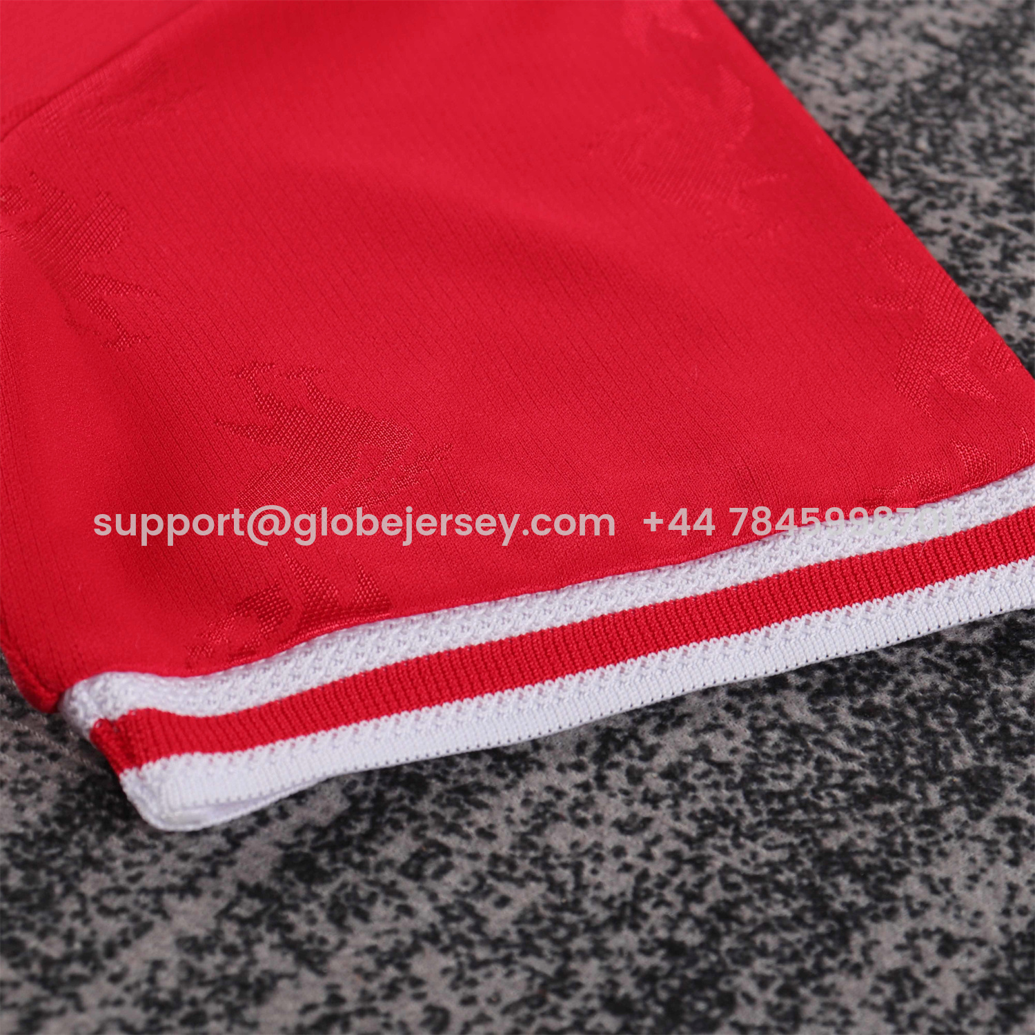 GlobeJersey-Retro Liver.pool 1996-97 Home Kids Kit