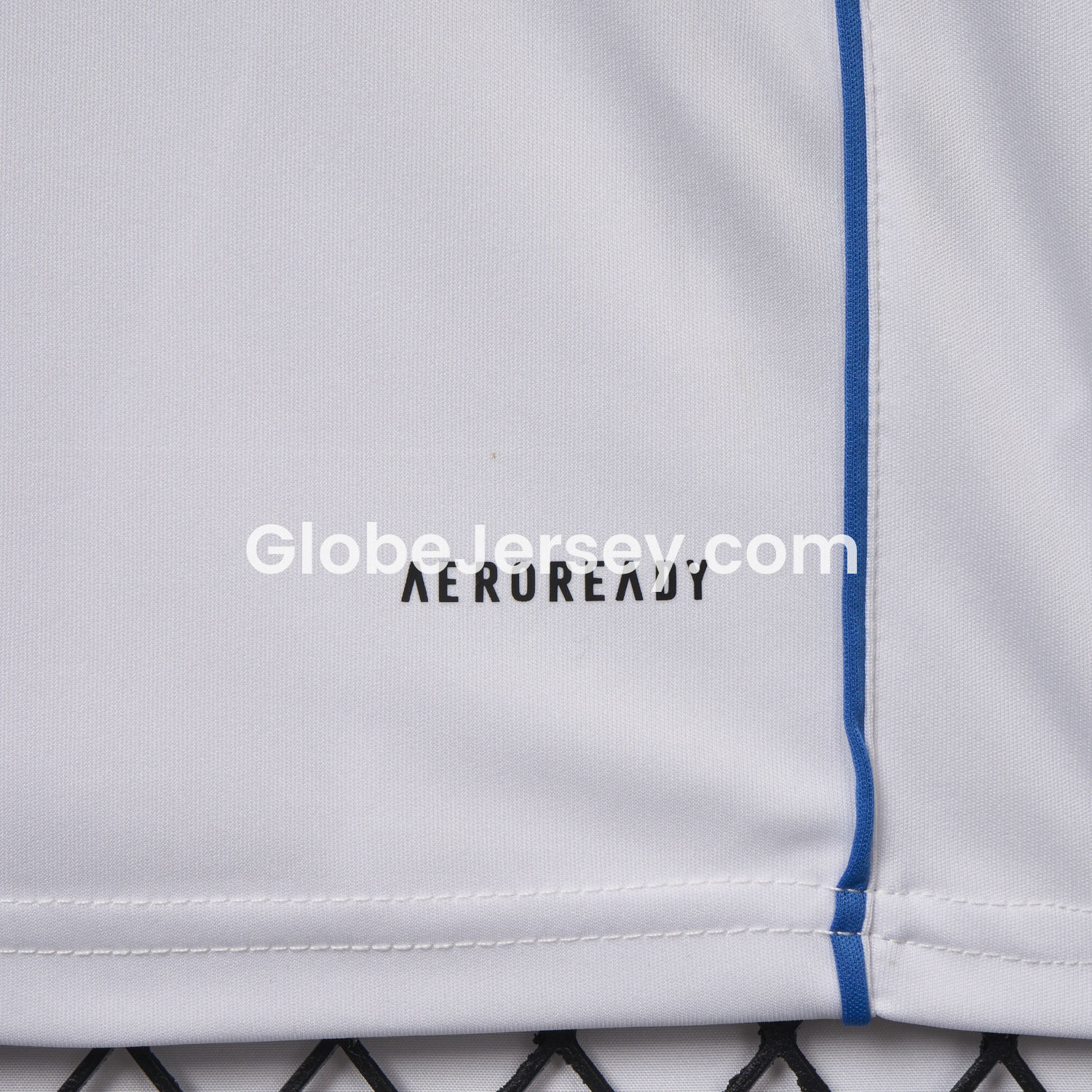 GlobeJersey-Bayern Munich 25-26 Urban Purist Throwback White Jersey - Fans Version