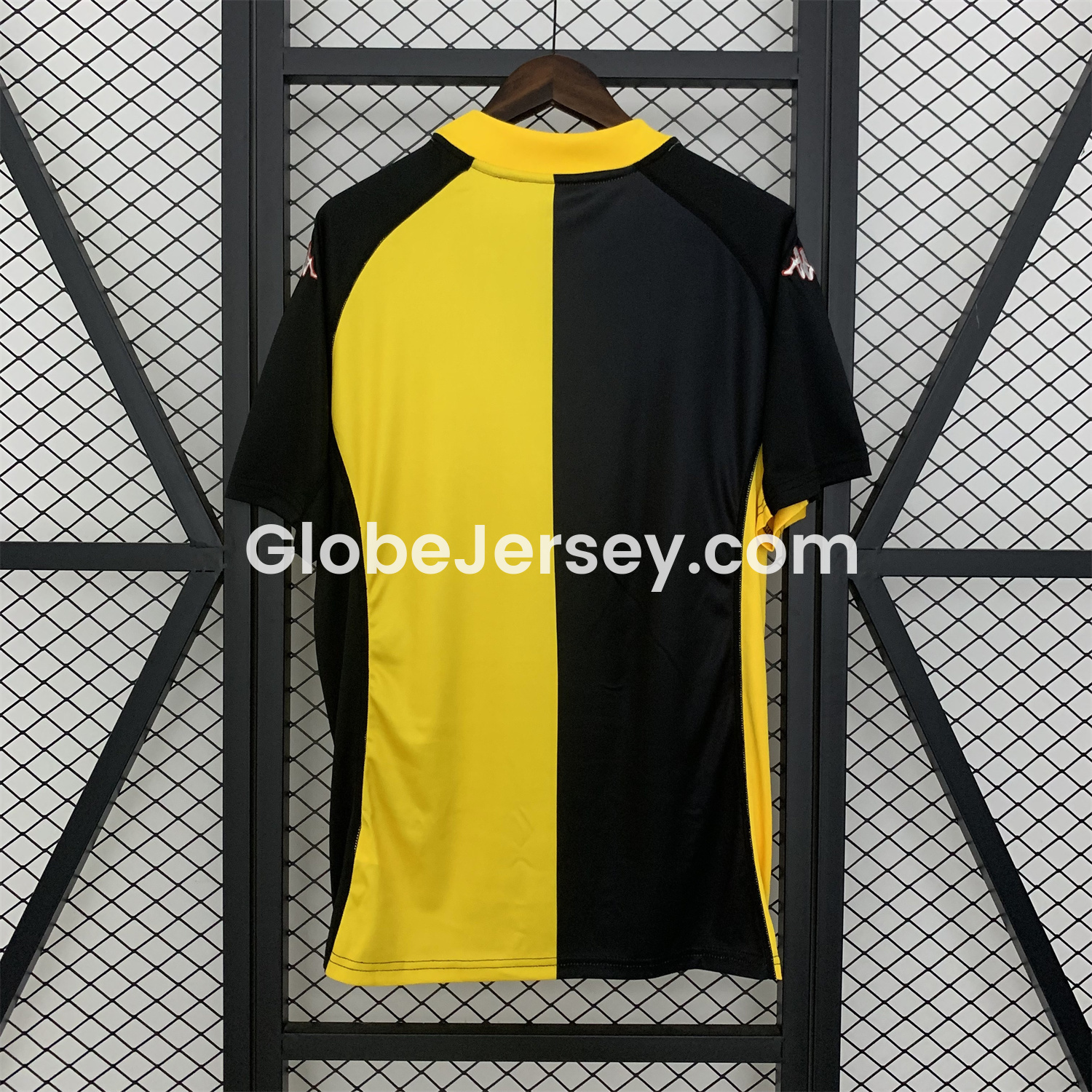 GlobeJersey-Retro Real Zaragoza 2001-02 Away Jersey