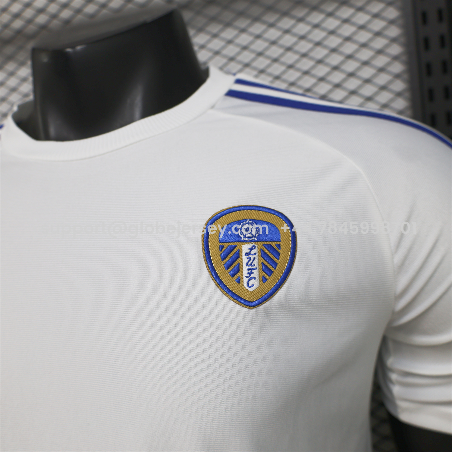 GlobeJersey-Leeds United 25-26 Icon Travel Special White Jersey - Player Version