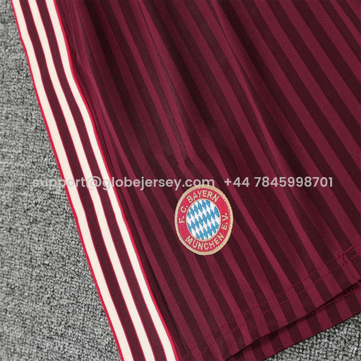 GlobeJersey-Bayern Munich 25-26 Short-Sleeve Training Set - Wine Red Lines Top & Wine Red Lines Shorts