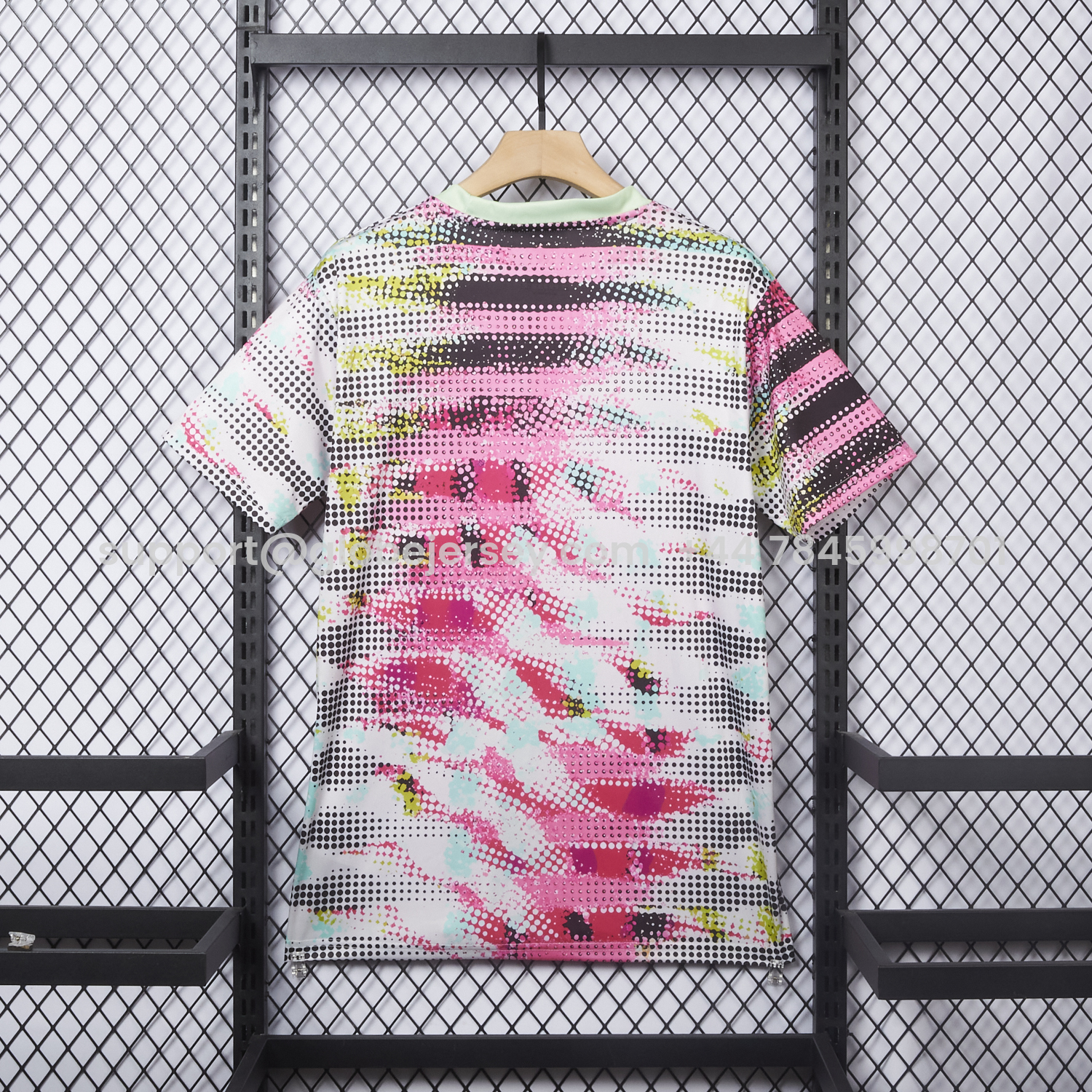 GlobeJersey-Celtic 25-26 Pink And Grey Special Jersey - Fans Version