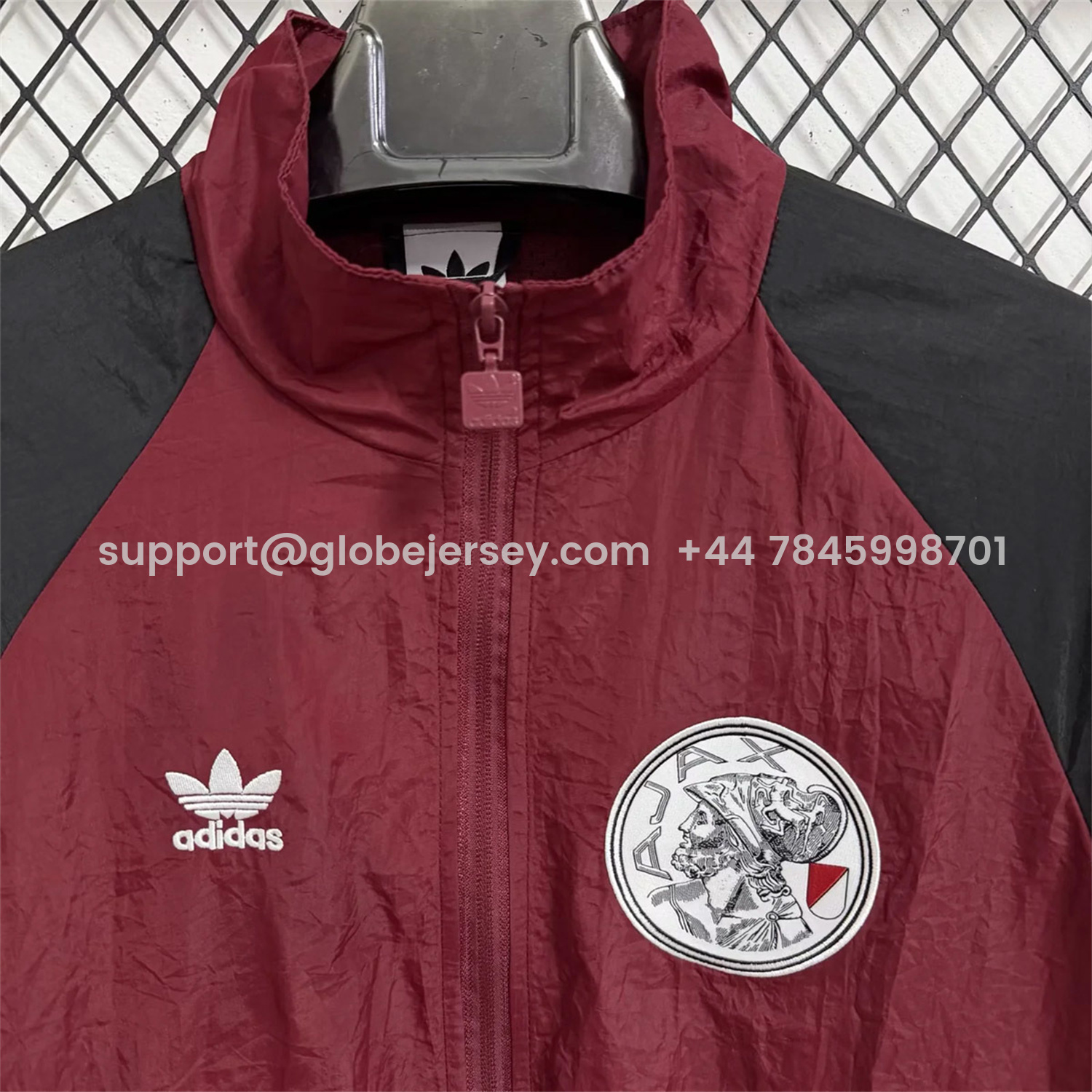 GlobeJersey-Ajax 25-26 Training Windbreaker Jacket - Wine Red