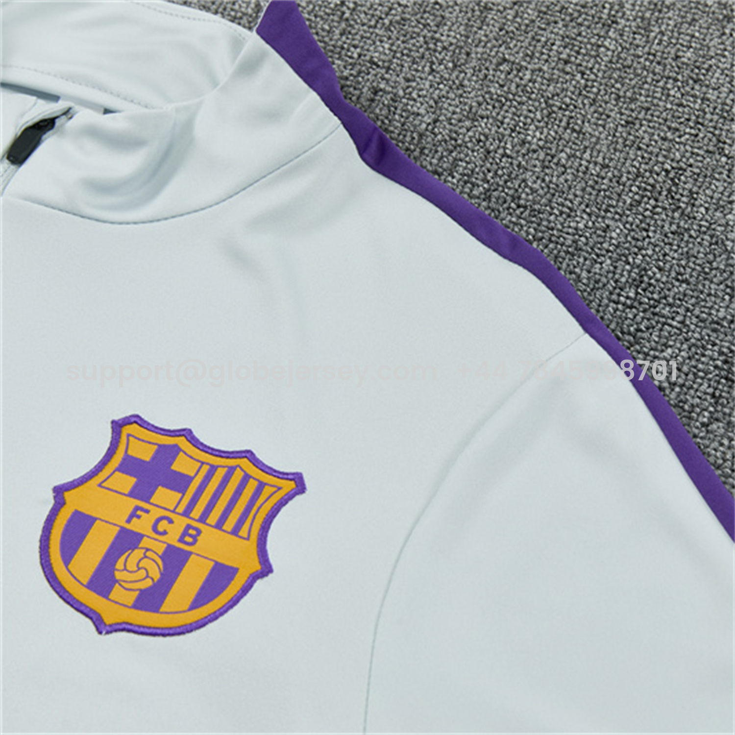 GlobeJersey-Barcelona 26-27 Kids Long Sleeves Training Set - Light Grey Top & Black Pants