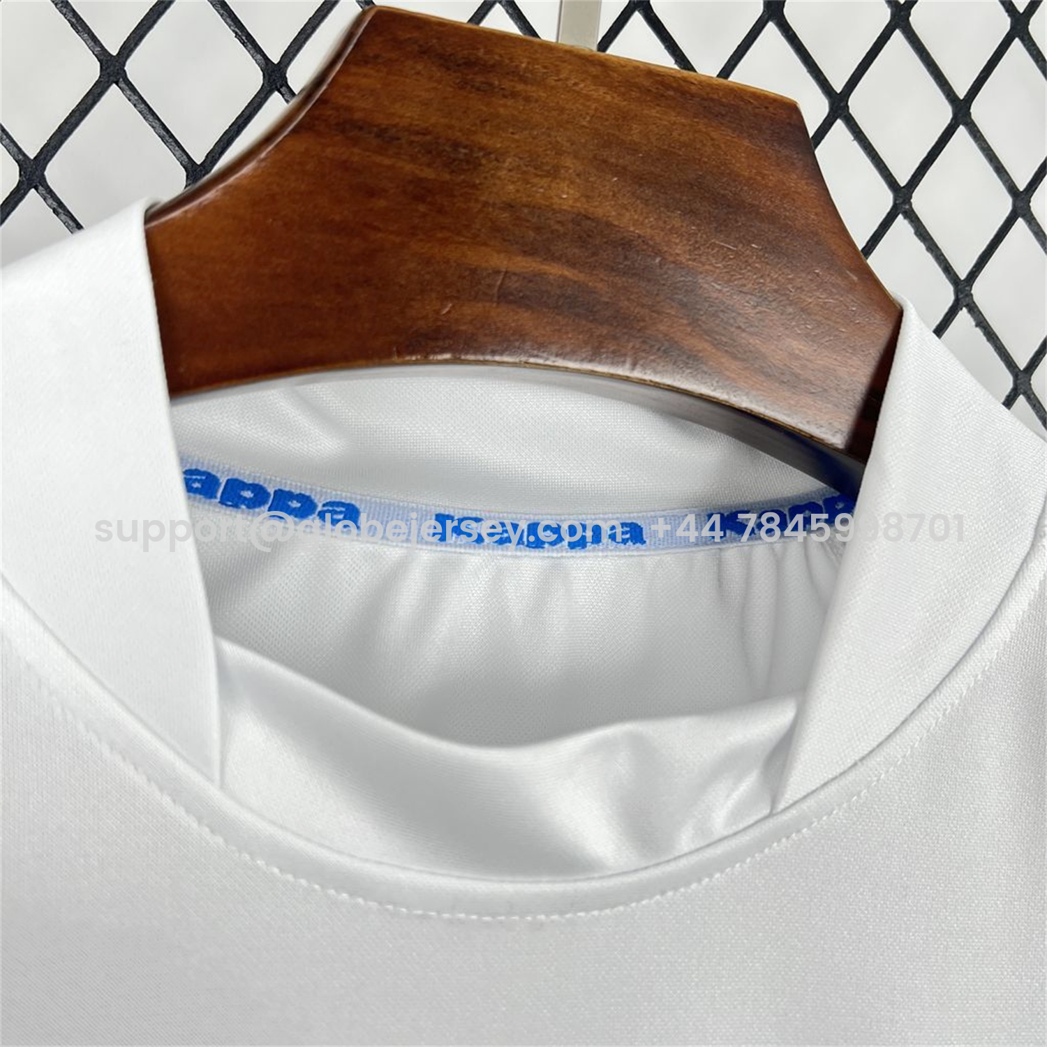 GlobeJersey-Retro Italy 2000 Away Jersey