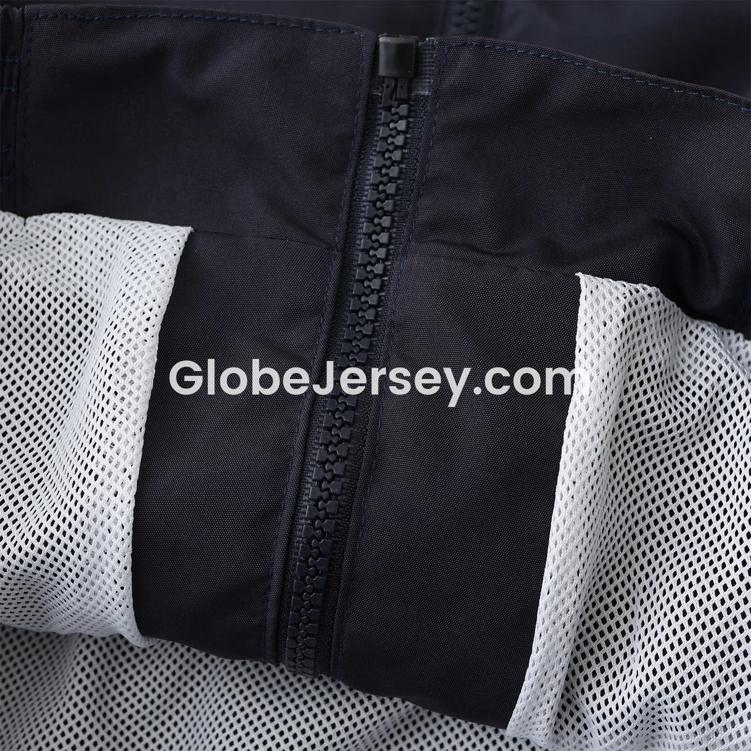GlobeJersey-Retro England 1998 Windbreaker - Black