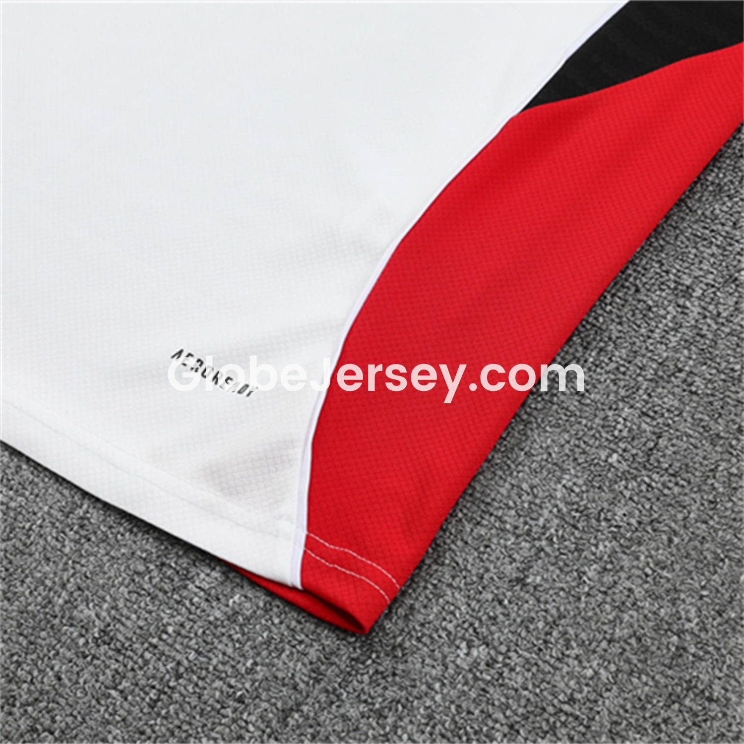 GlobeJersey-Manchester United 25-26 Kid Short-Sleeve Training Set - White Top & Black Shorts