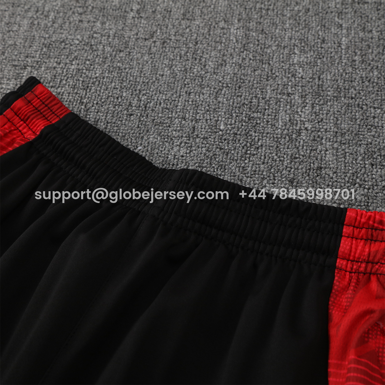 GlobeJersey-Manchester United 25-26 Traning Hoodie Set - Flowing Red Hoodie With Black Pants