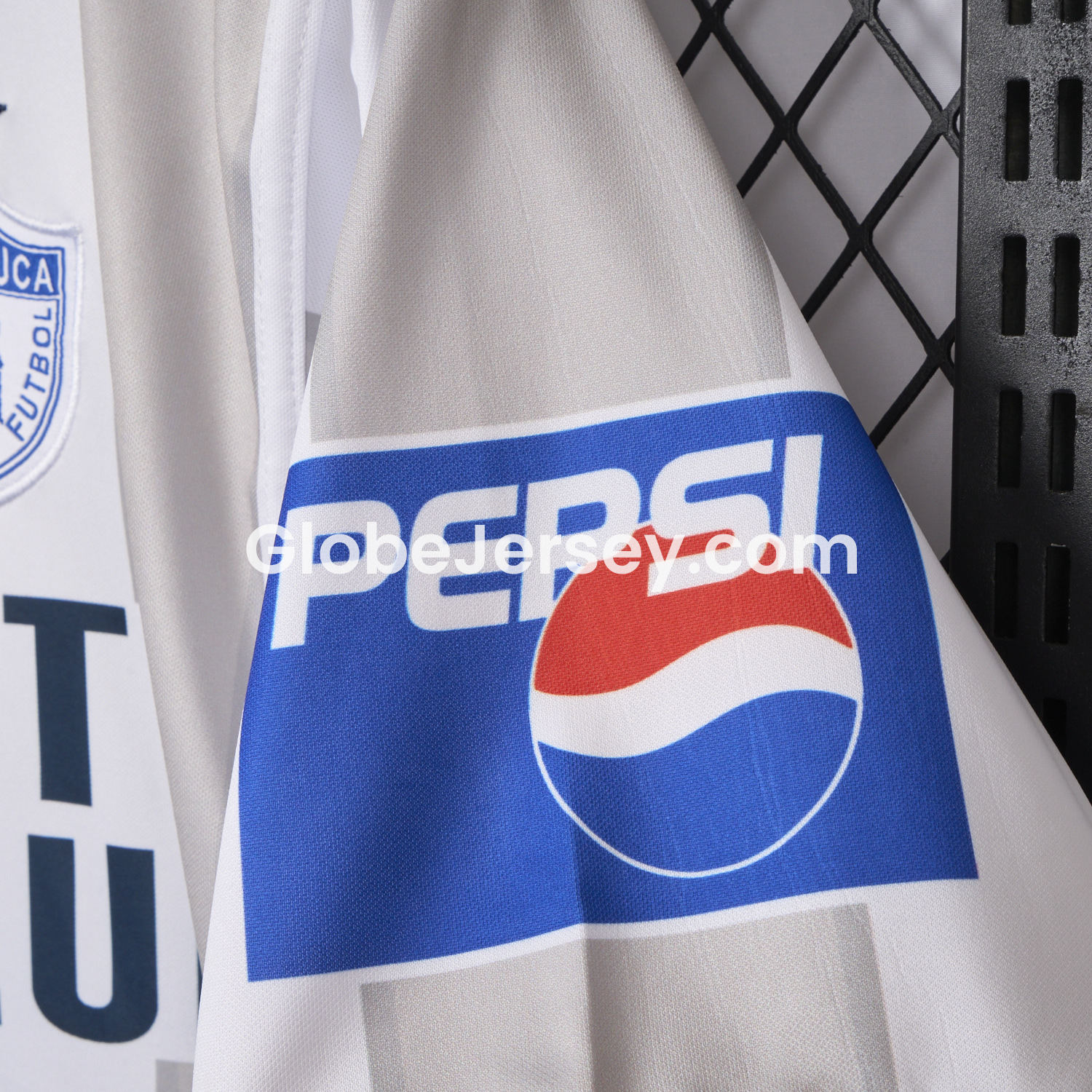 GlobeJersey-Retro Pachuca 2001-02 Away Jersey