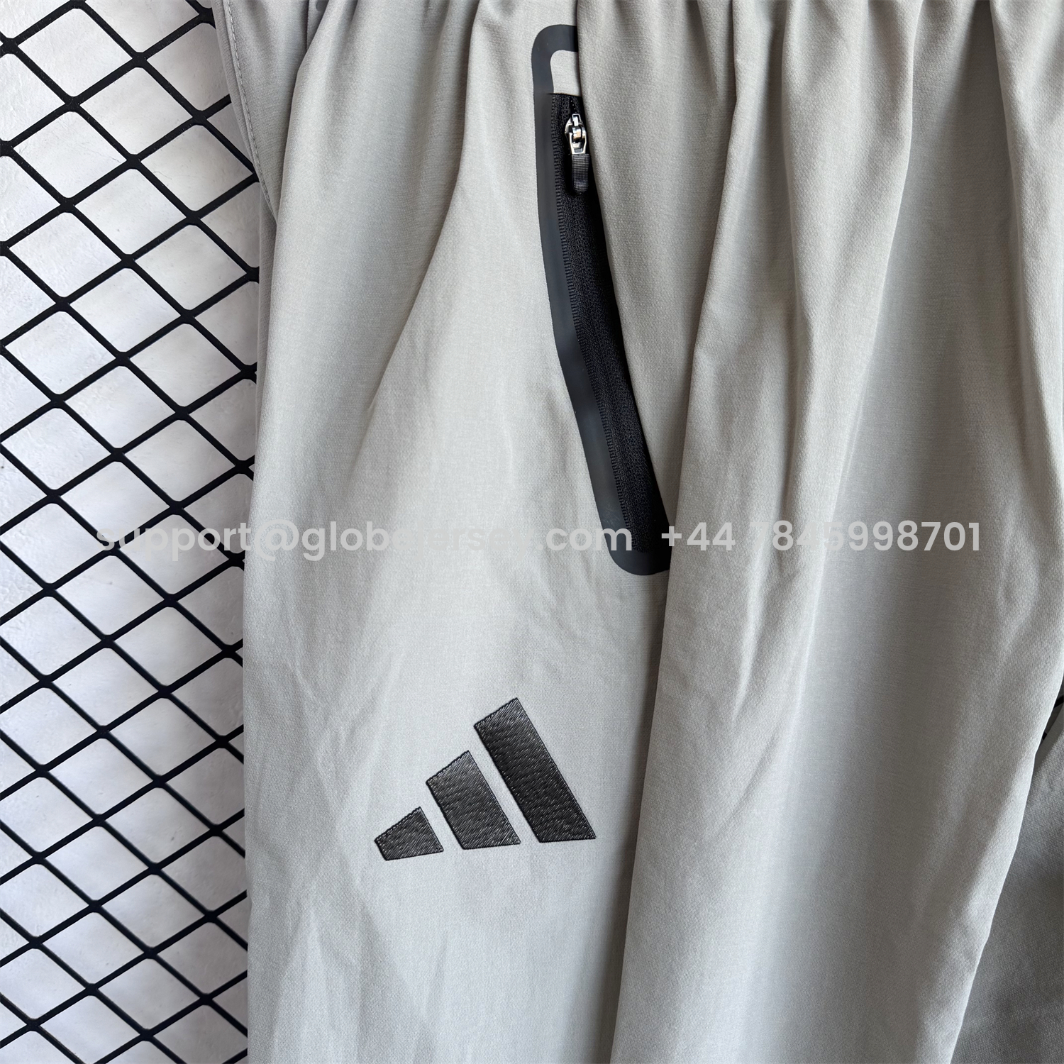 GlobeJersey-Real Madrid 25-26 Windbreaker Training Set - Pure Grey Top and Pants