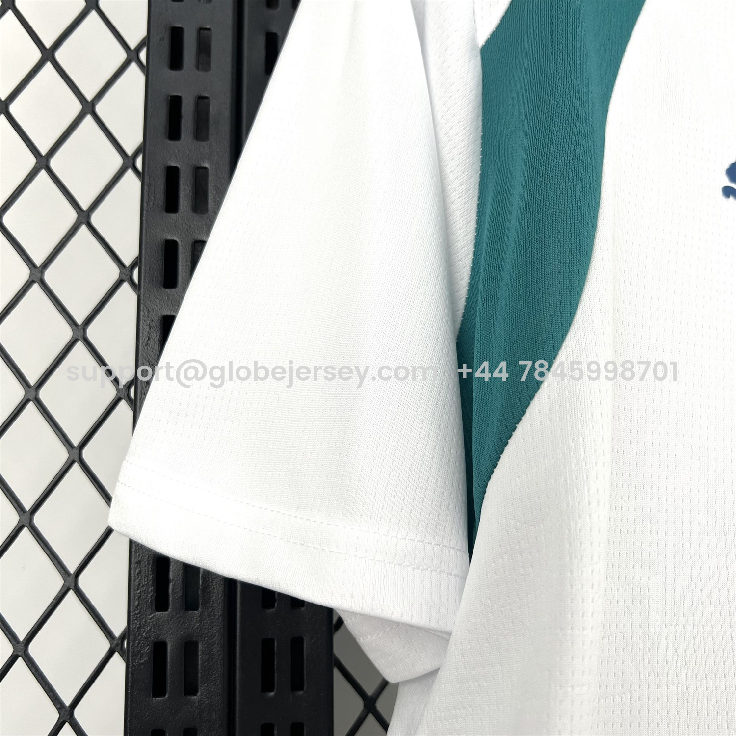 GlobeJersey-Portugal 2026 Pre-Match White With Red And Green Jersey - Fans Version
