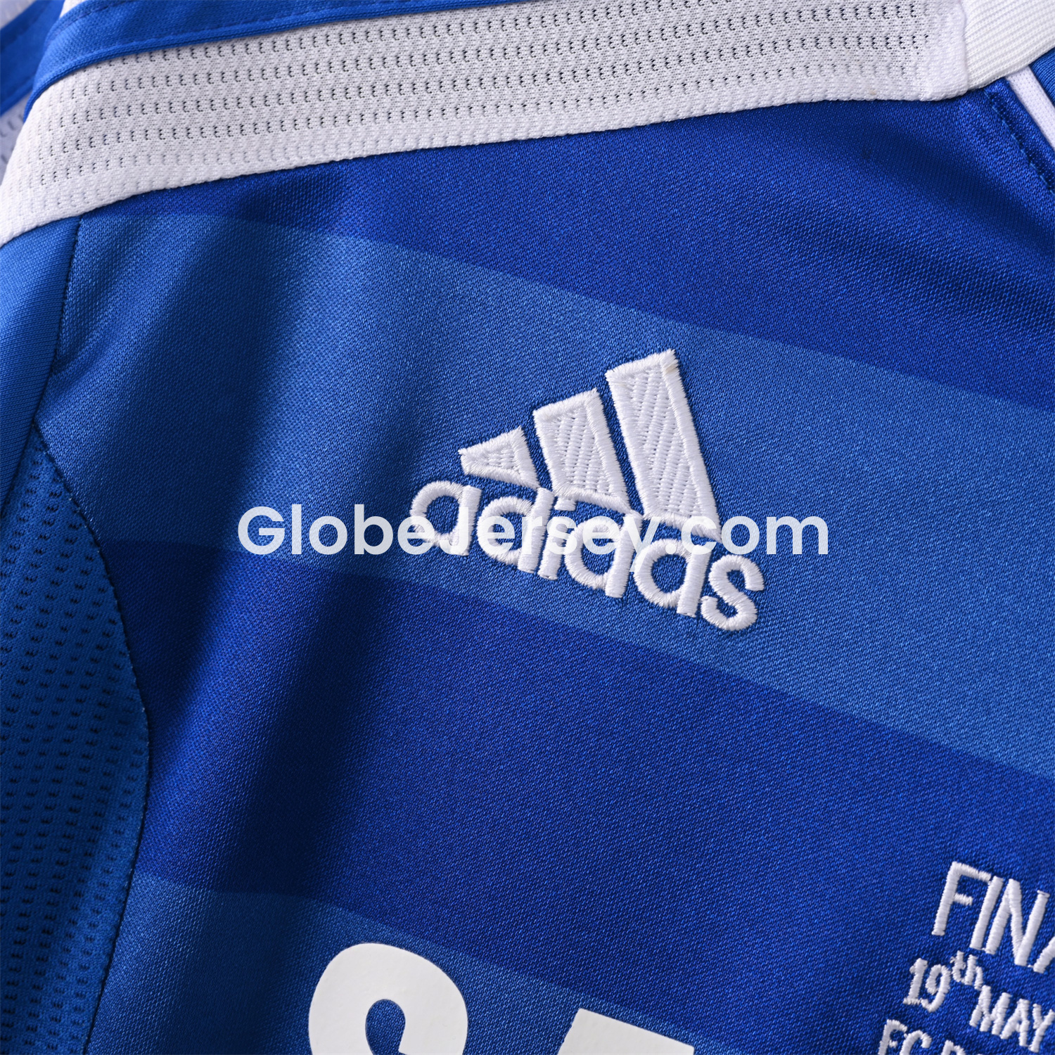 GlobeJersey-Retro C.H.E.L.S.E.A 2011-12 Home Stadium Jersey - Champions League Final