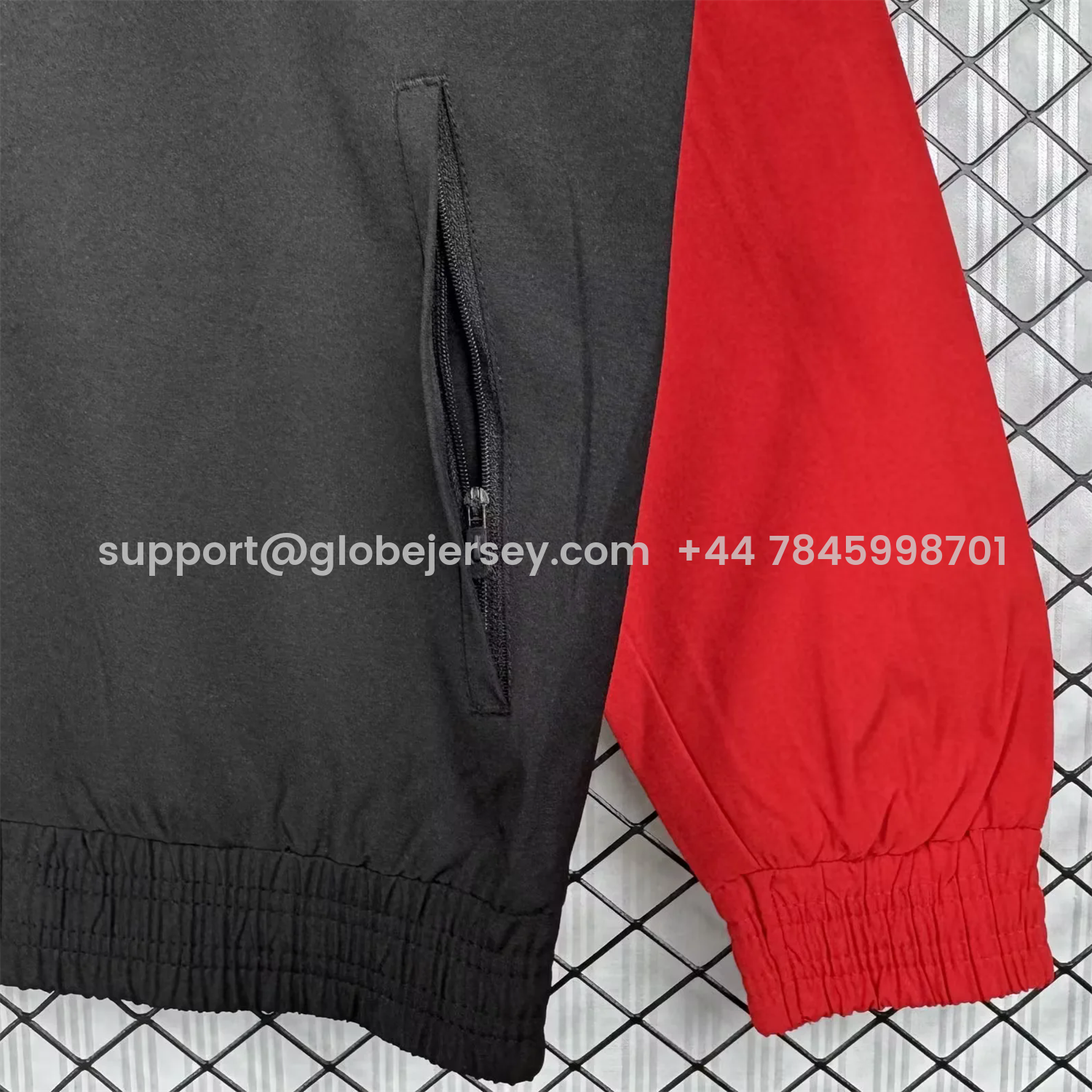 GlobeJersey-Retro Sevilla 1992-93 Home Windbreaker Jacket - Black And Red