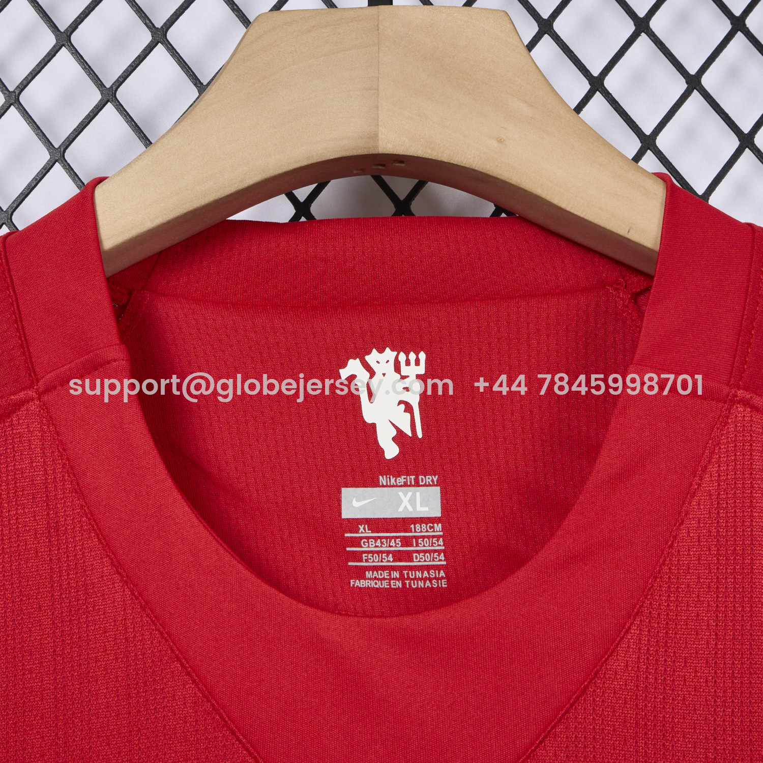 GlobeJersey-Retro Manchester United 2007-09 Home Jersey
