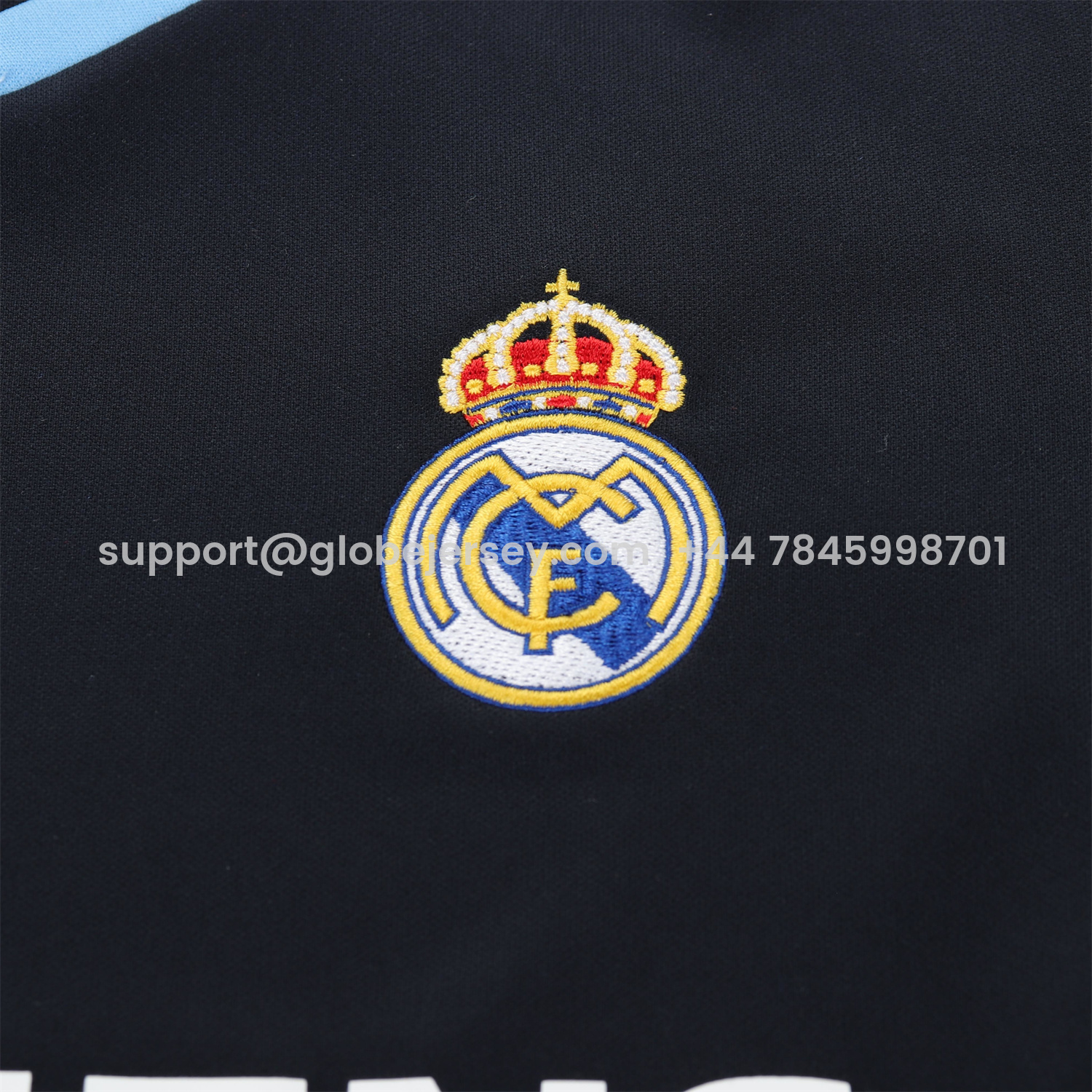 GlobeJersey-Retro Real Madrid 03-04 Away Kids Kit