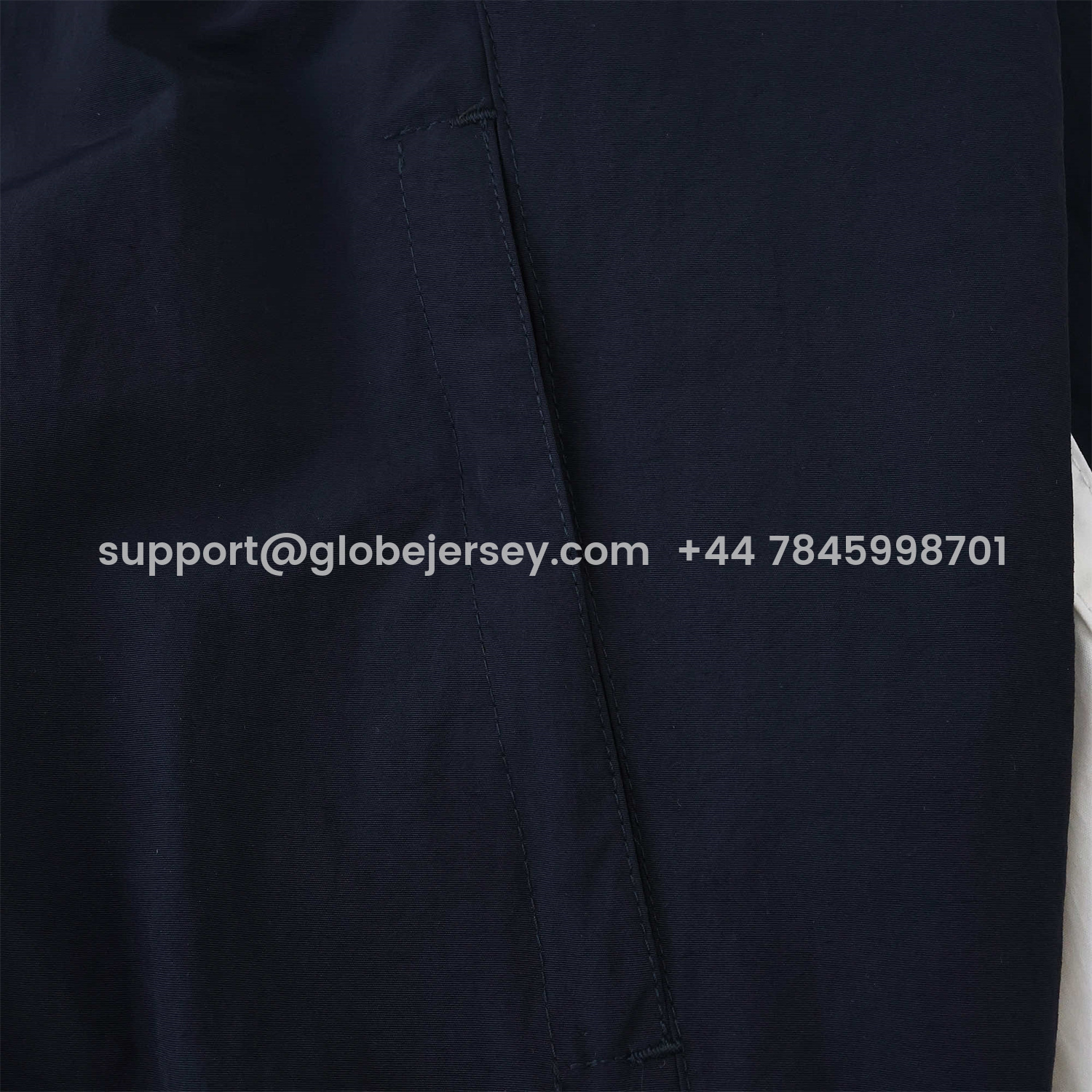 GlobeJersey-Real Madrid 25-26 Throwback Windbreaker Jacket - Black