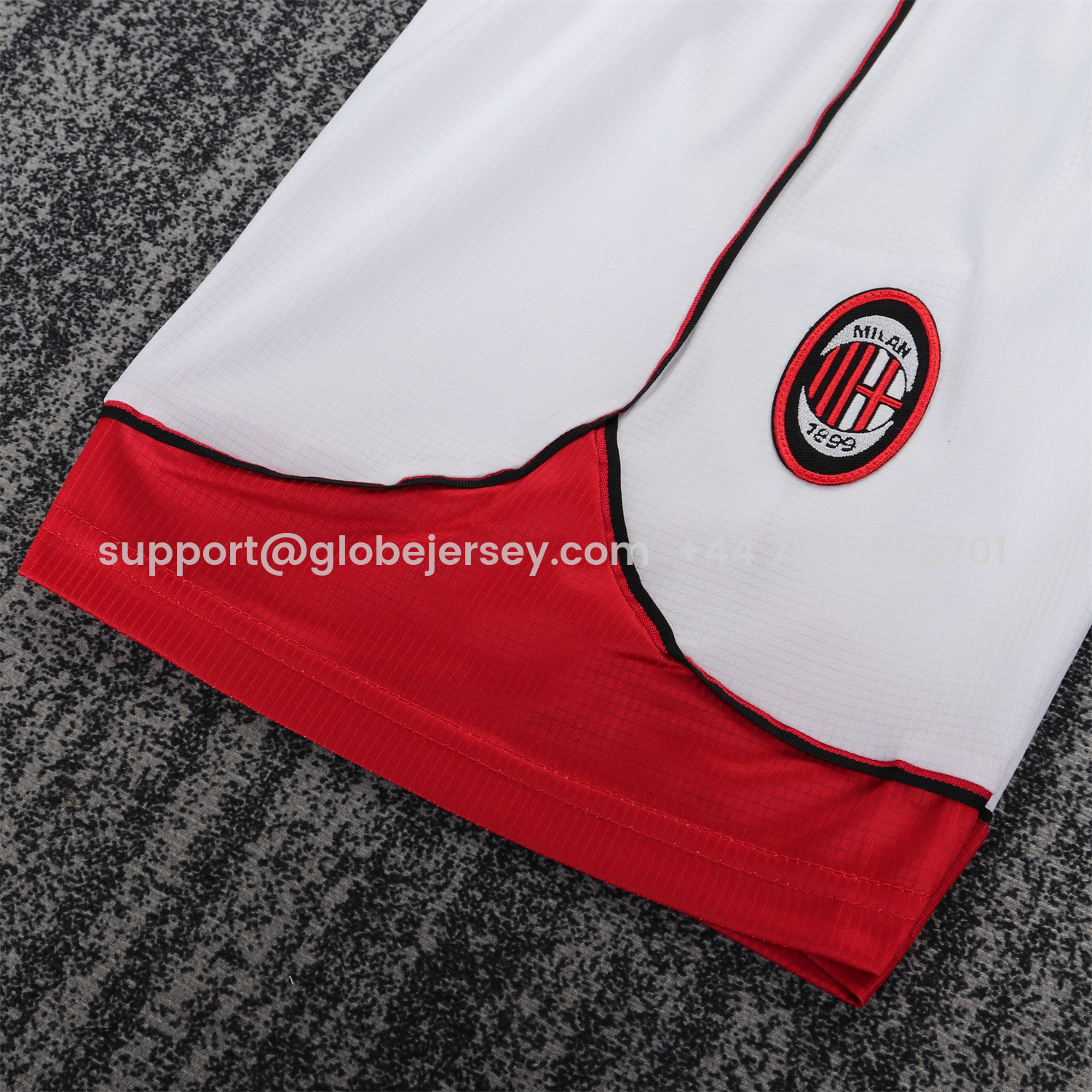 GlobeJersey-Retro AC Milan 1997-98 Home Kids Kit