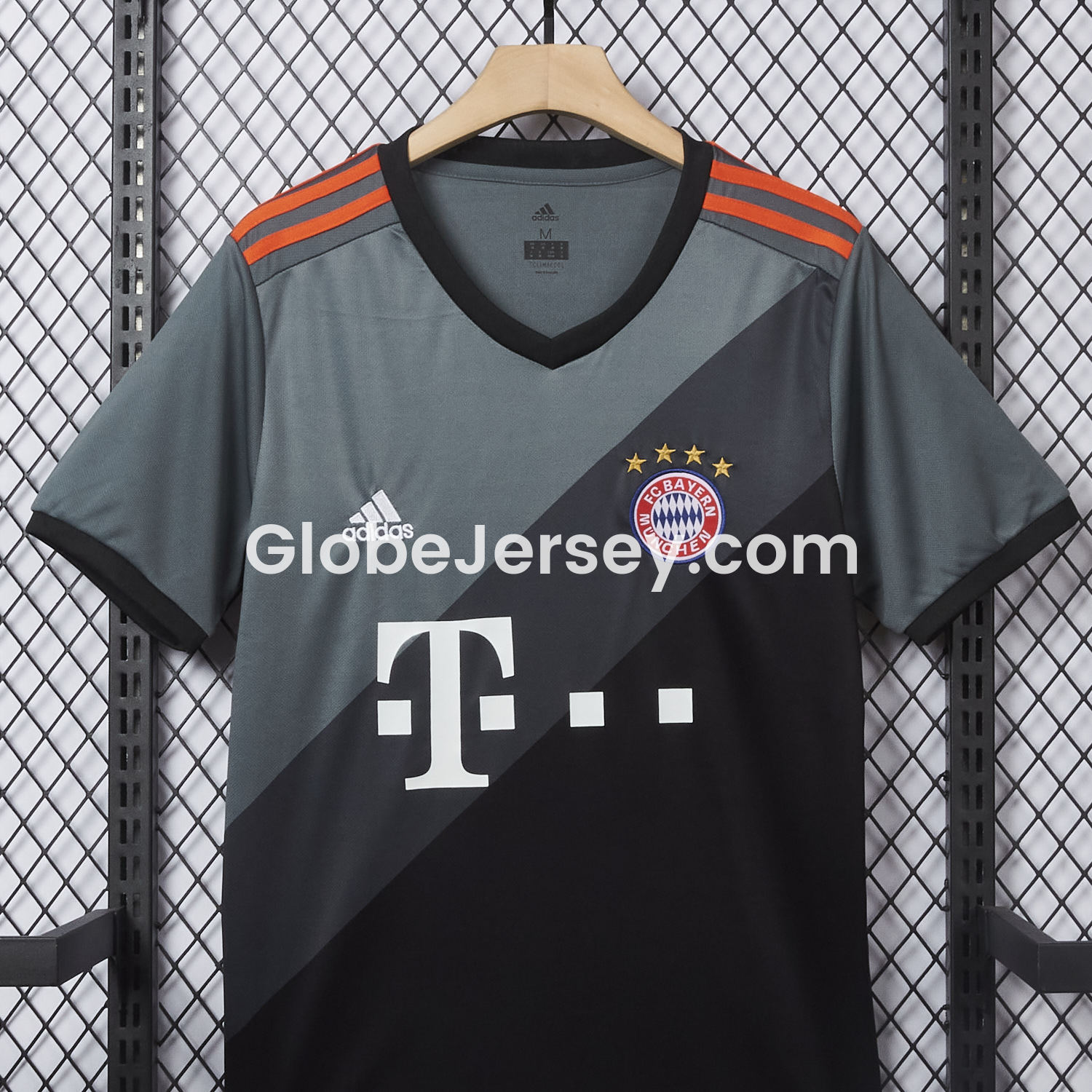 GlobeJersey-Retro Bayern Munich 2016-17 Away Men's Adult Jersey Set - Fans Version
