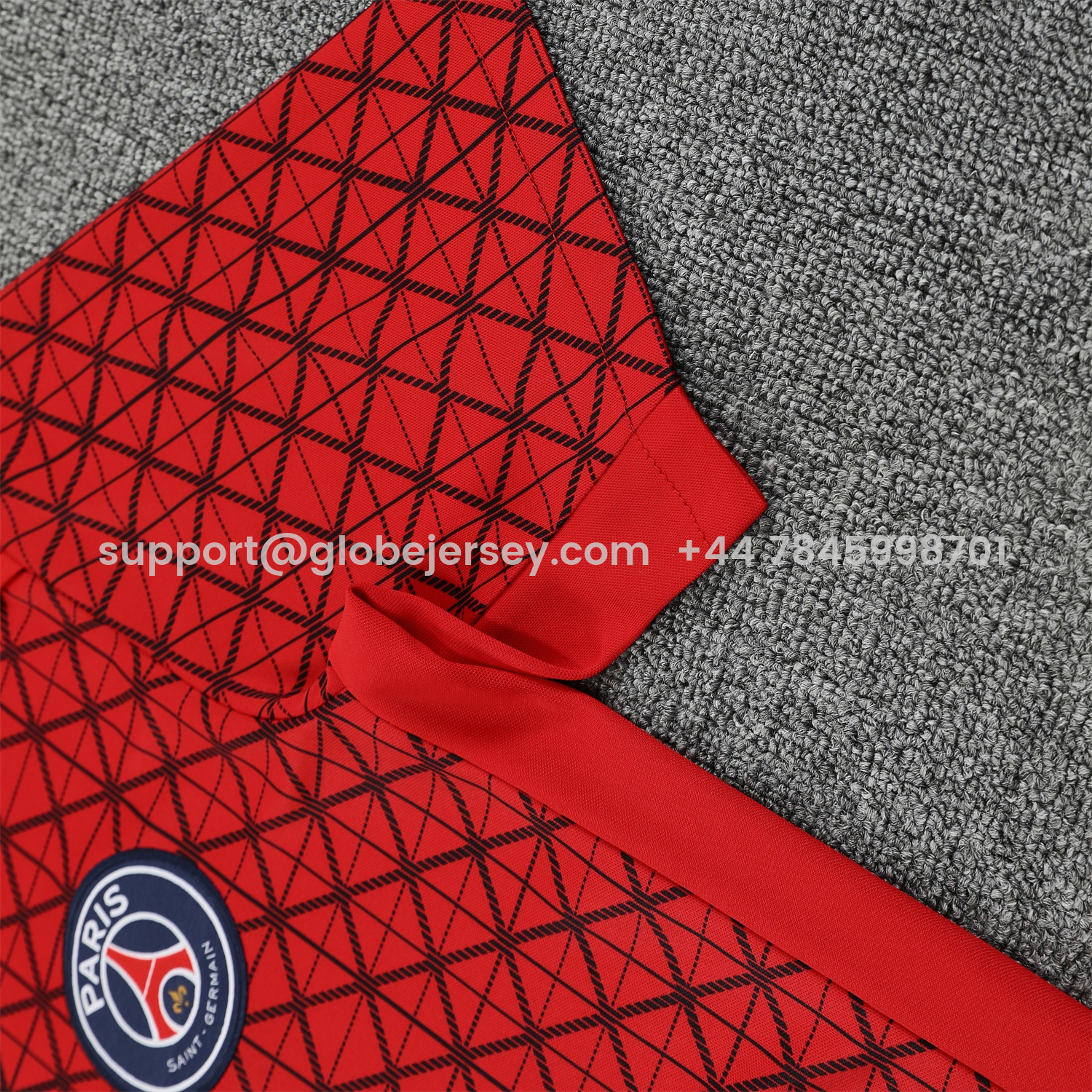 GlobeJersey-Paris Saint-Germain PSG 25-26 Short-Sleeve Training Set - Red Top & Deep Blue Shorts