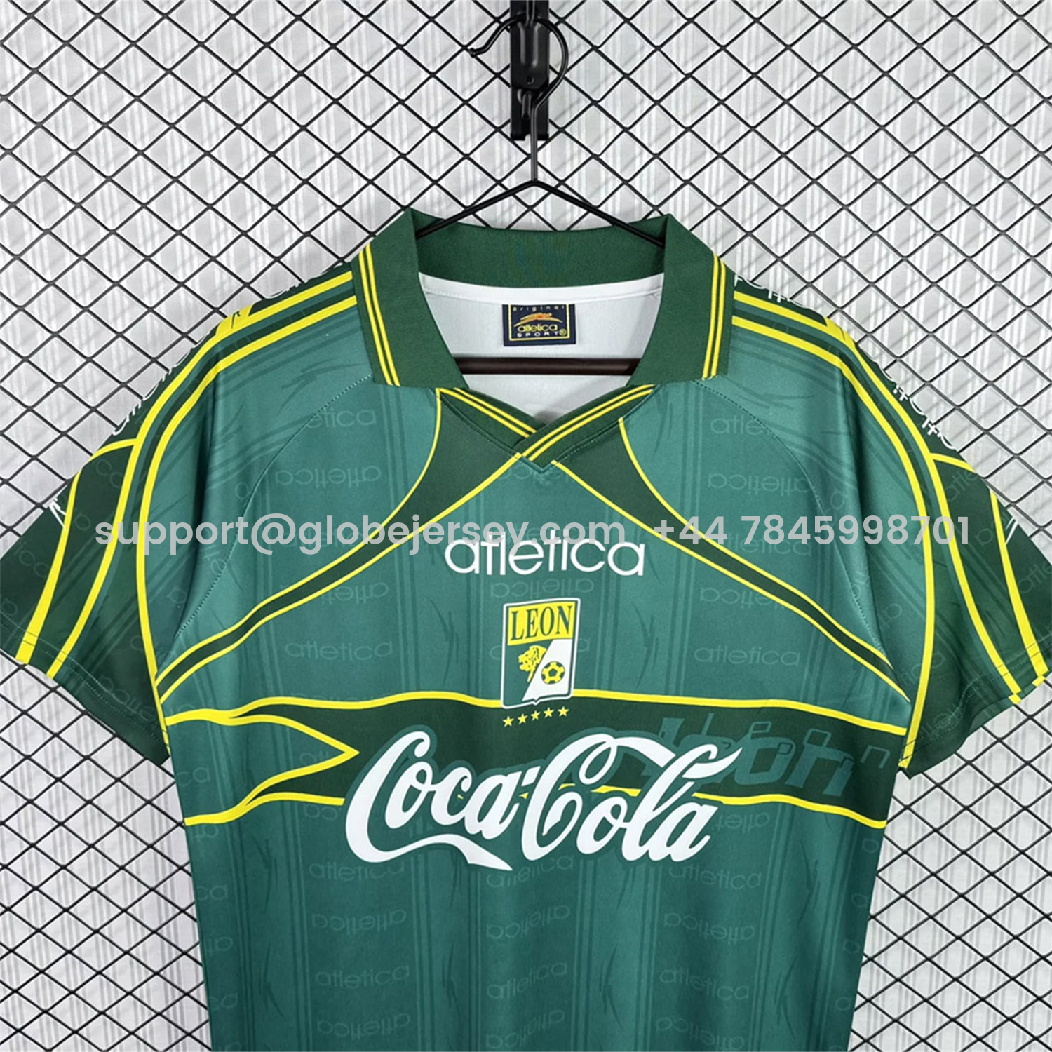 GlobeJersey-Retro Club León 1998-99 Home Jersey