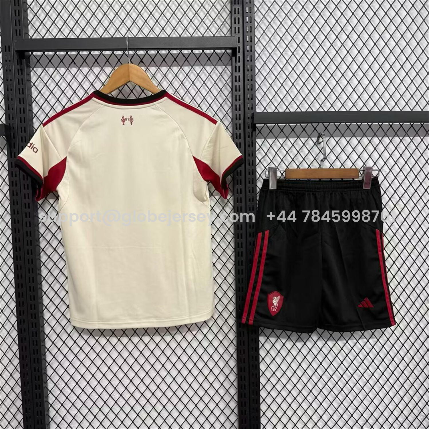 GlobeJersey-Liver.pool 25-26 Away Kids Kit