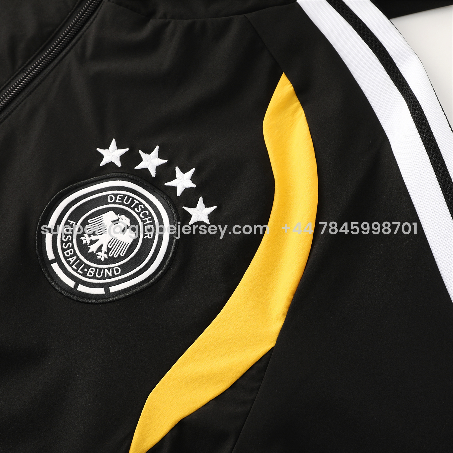 GlobeJersey-Germany 2026 Hooded Windbreaker Training Set - Black Red Top and Pants