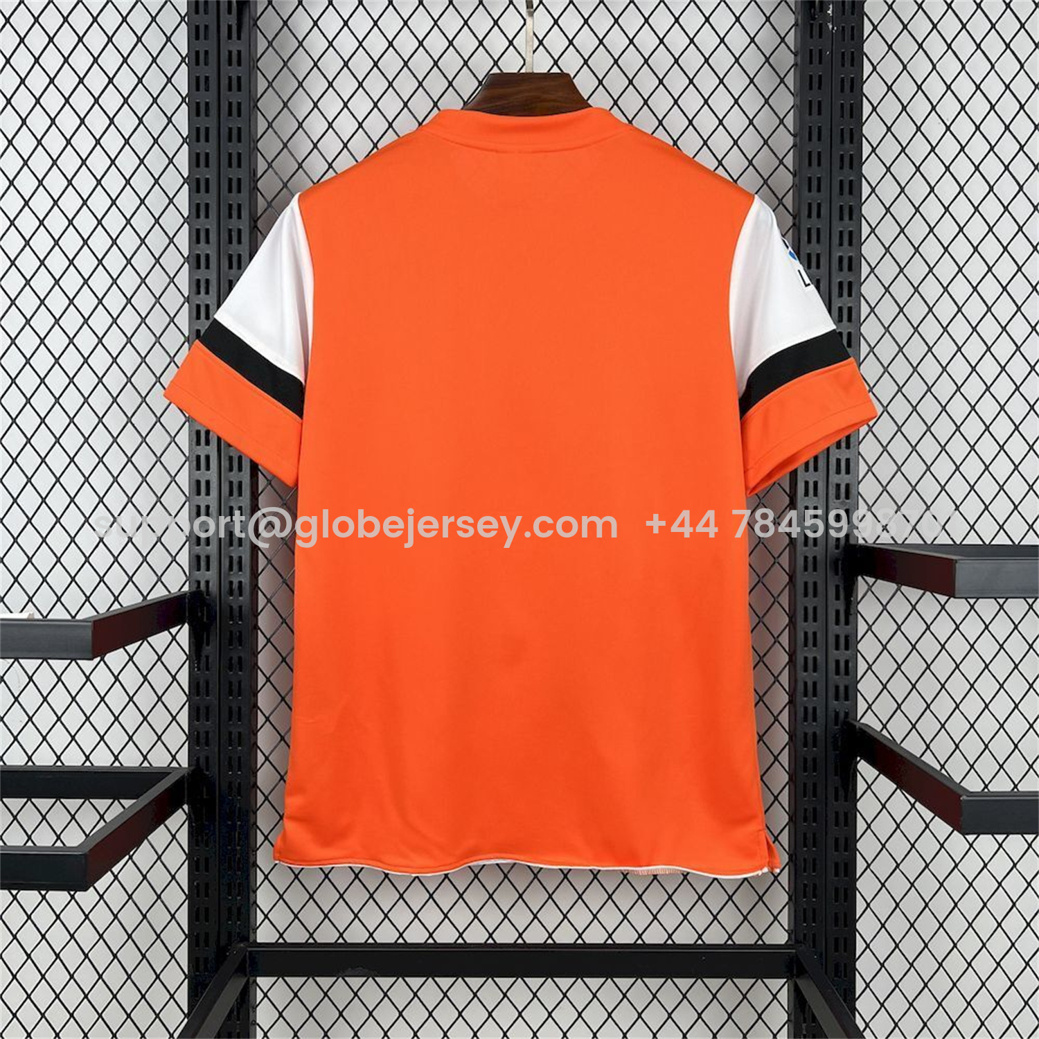 GlobeJersey-Retro Málaga 2013-14 Third Jersey