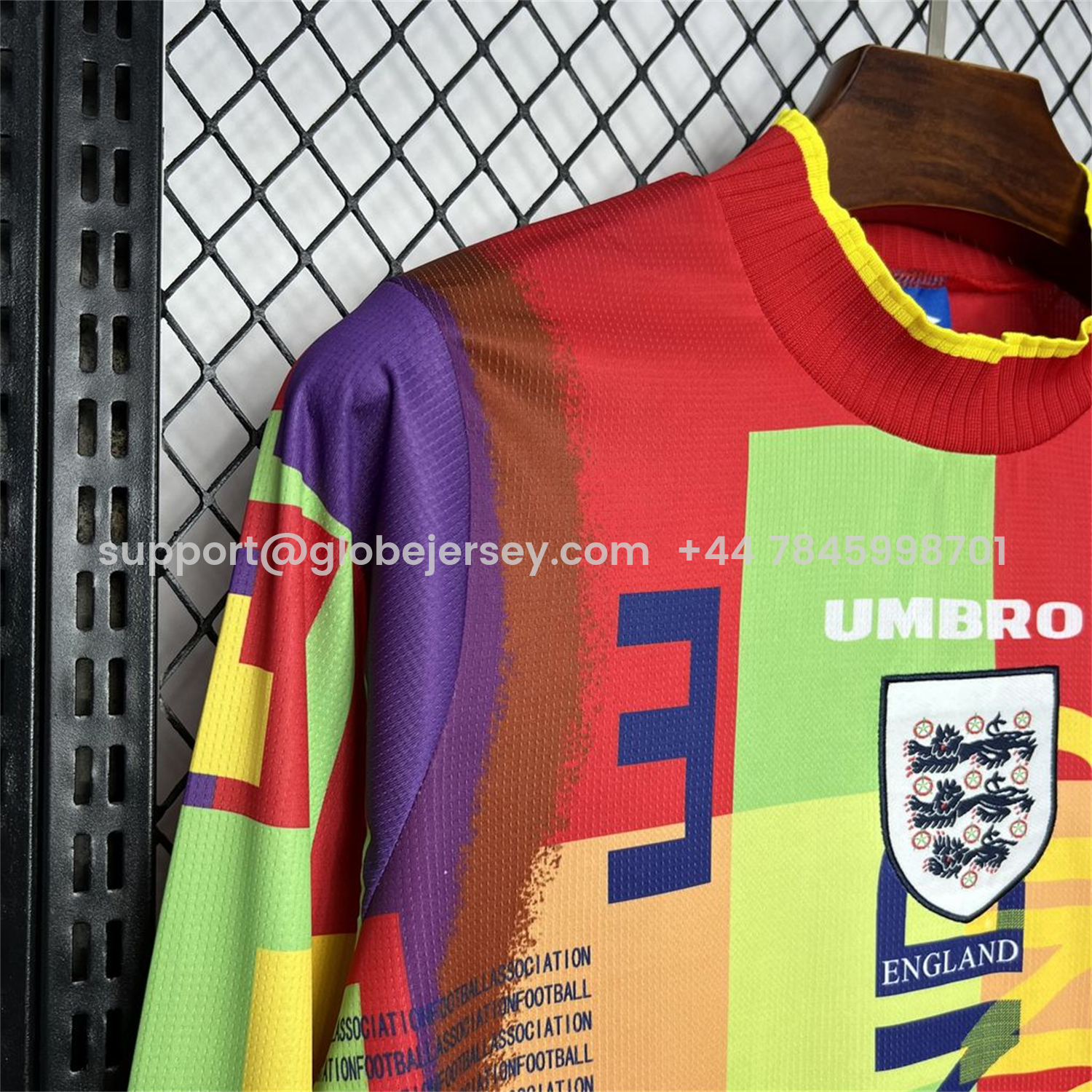 GlobeJersey-Retro England 1996 Red Goalkeeper Long Sleeve Jersey