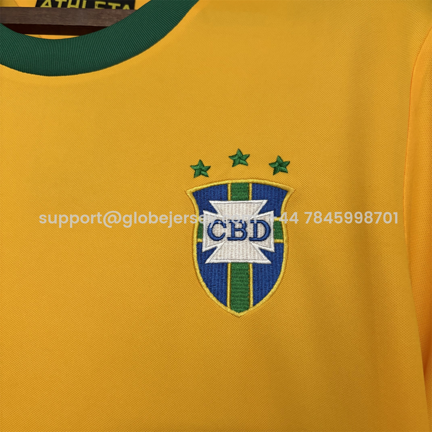 GlobeJersey-Retro Brazil 1971 Home Jersey