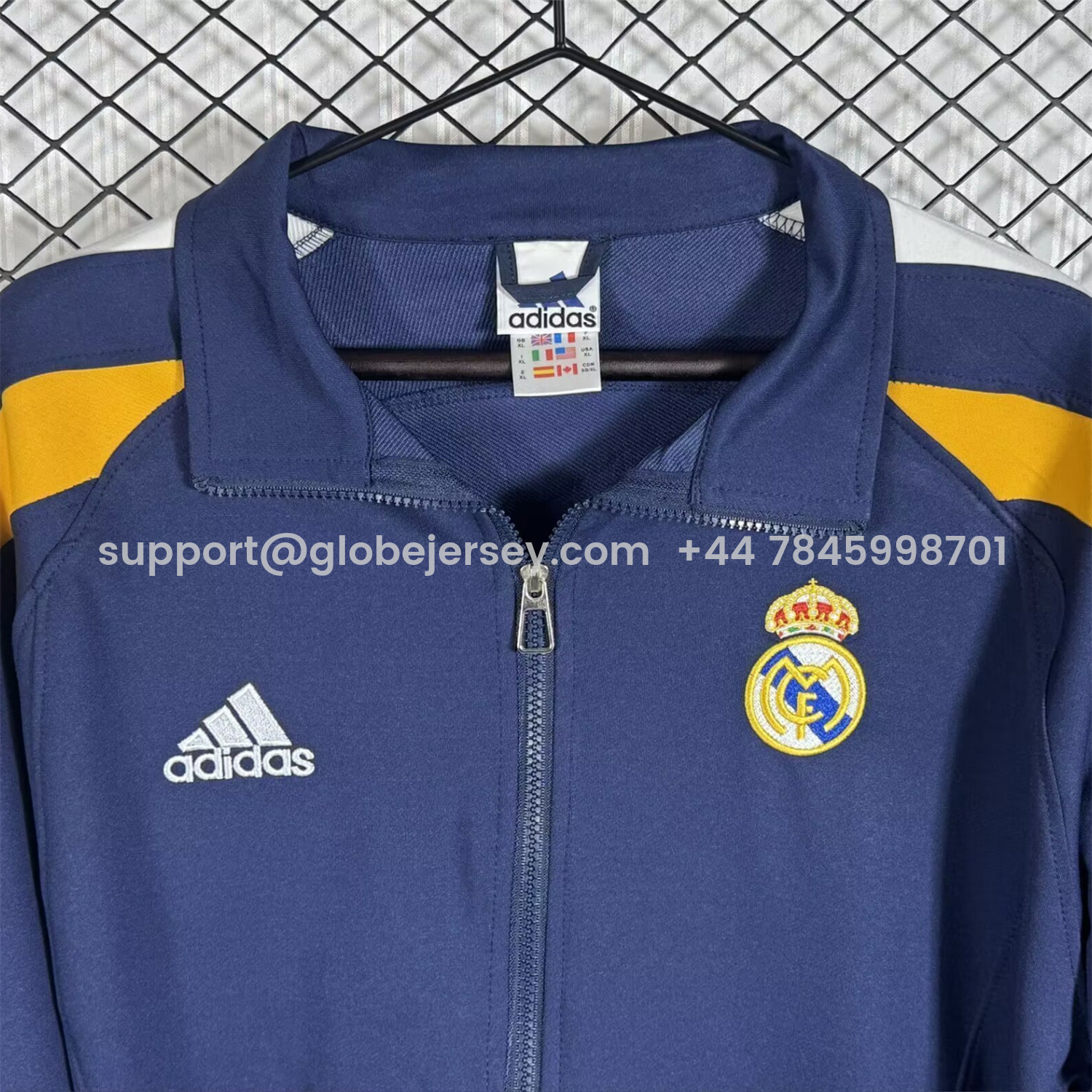 GlobeJersey-Real Madrid 25-26 Windbreaker Jacket - Blue And Yellow