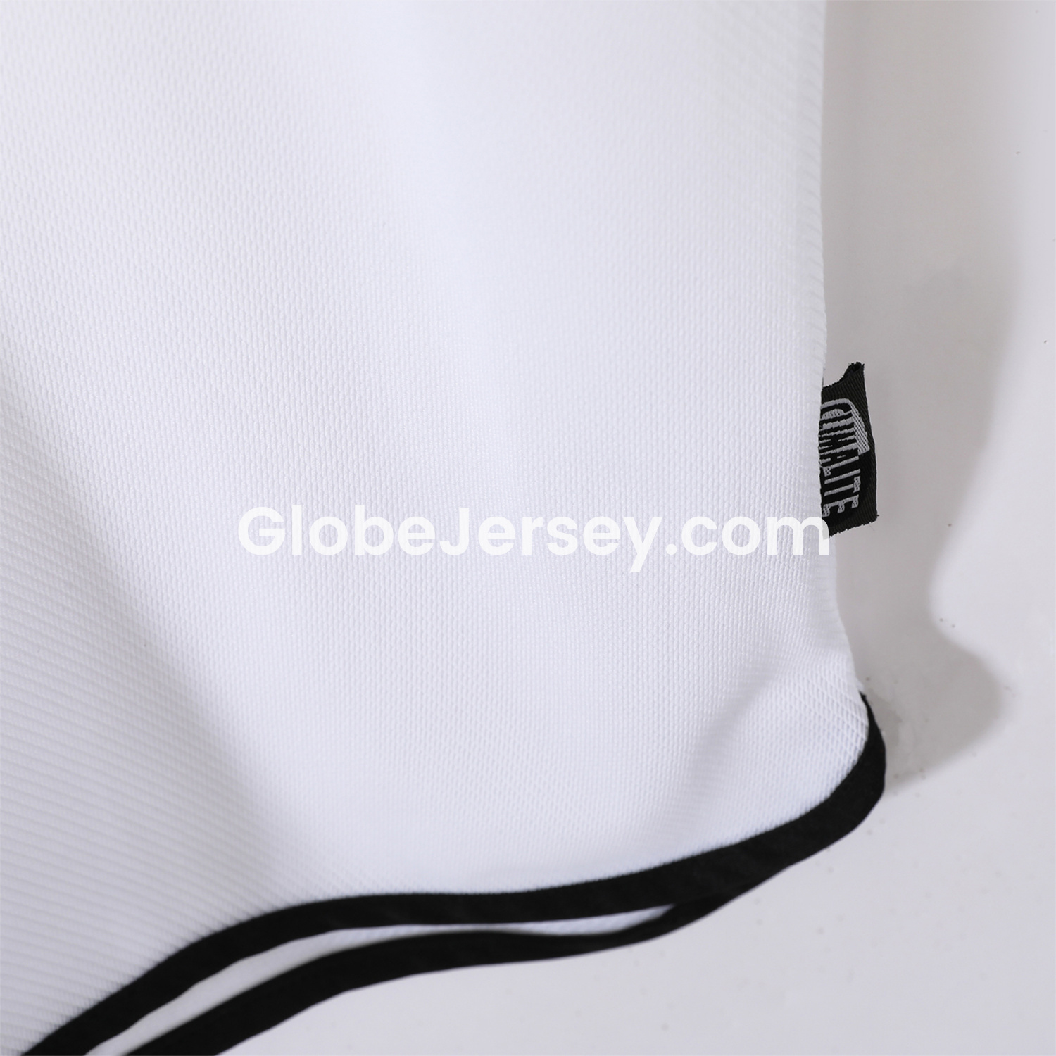 GlobeJersey-Retro Newcastle United 1999-00 Away Jersey