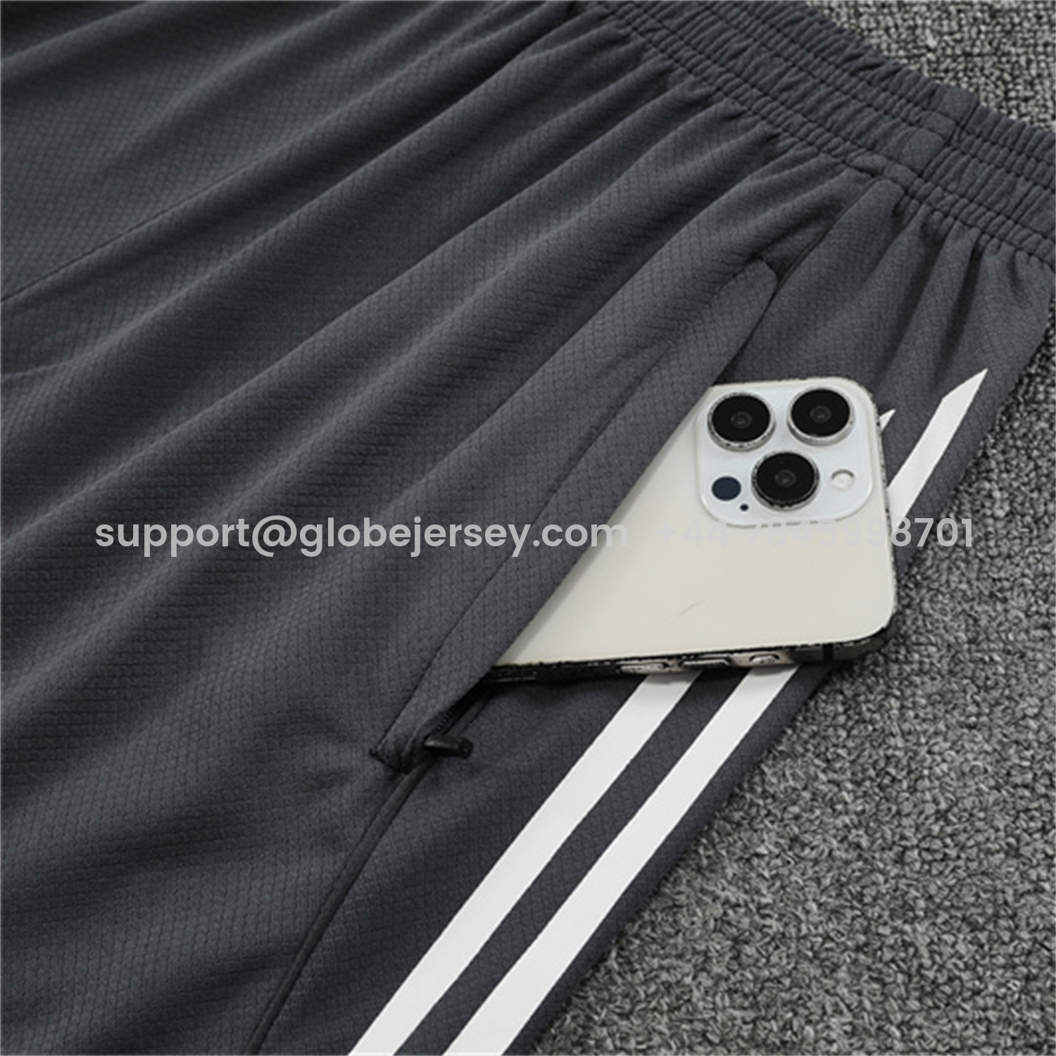 GlobeJersey-Arsenal 25-26 Kids Short-Sleeve Training Set - Red Top & Green Shorts