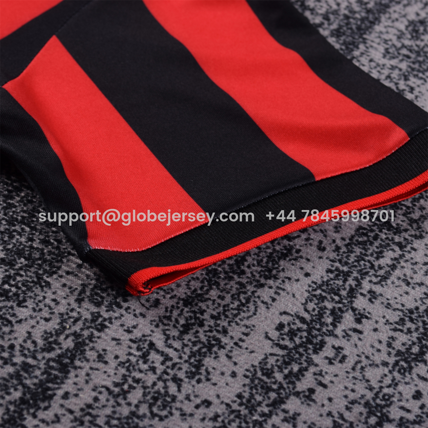 GlobeJersey-Retro AC Milan 1990-91 Home Kids Kit