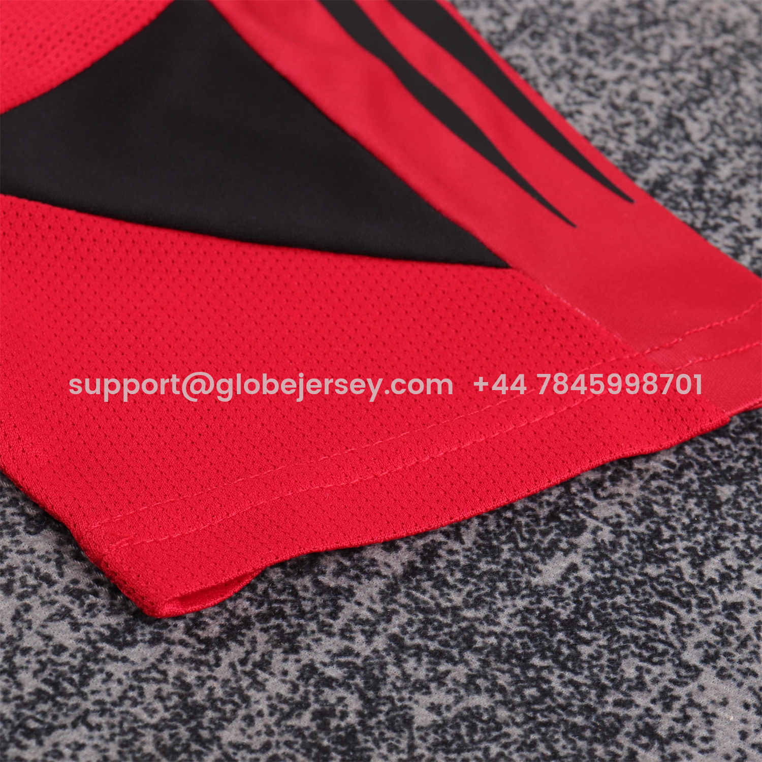 GlobeJersey-Retro AC Milan 2004-05 Home Kids Kit