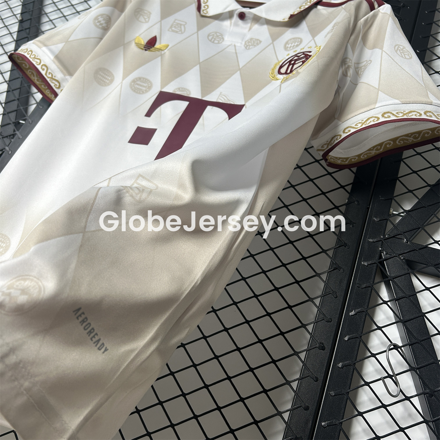 GlobeJersey-Bayern Munich 2025 125th Anniversary Diamond Pattern Special Edition Jersey - Fans Version