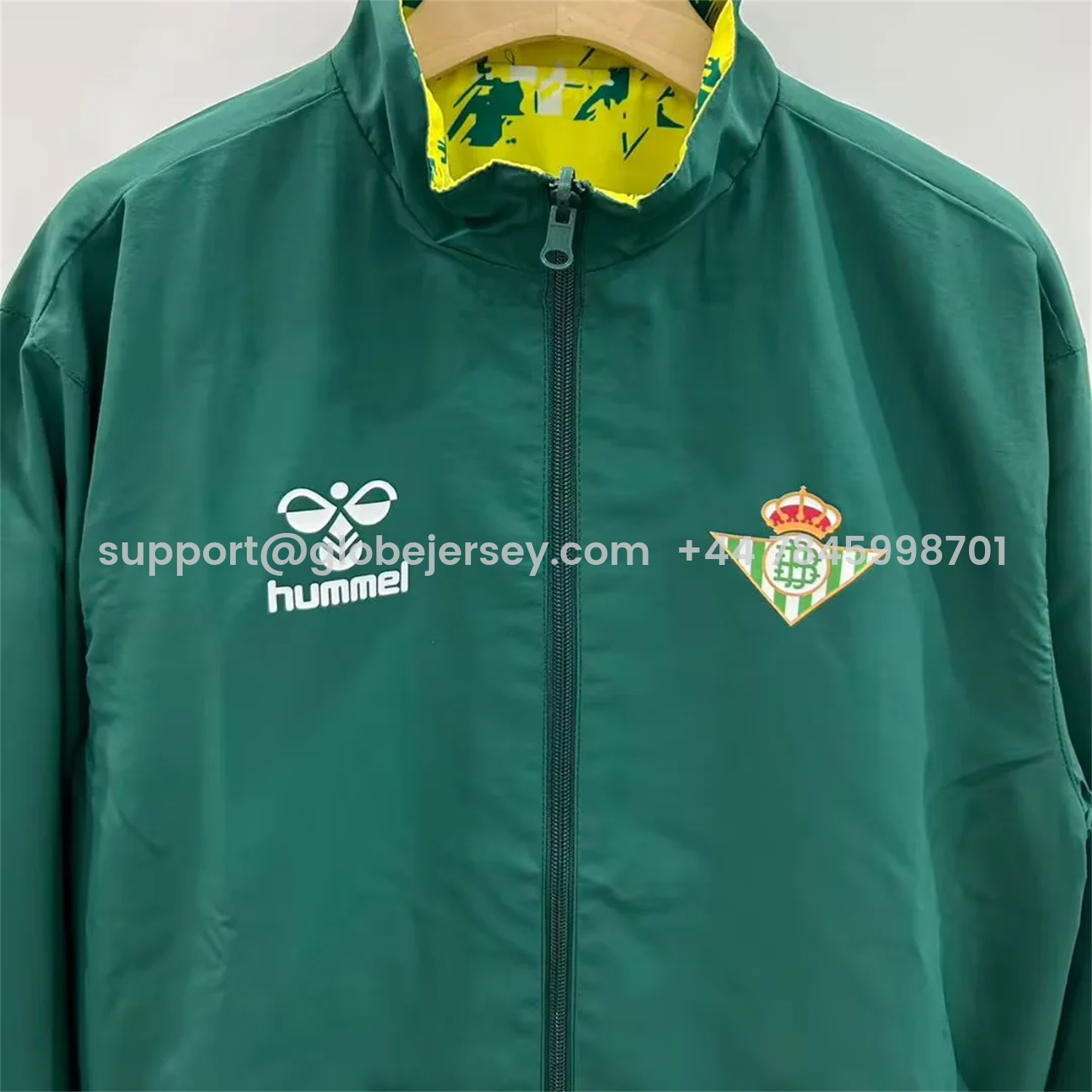GlobeJersey-Real Betis 25-26 Double Sided Reversible Windbreaker - Green & Yellow
