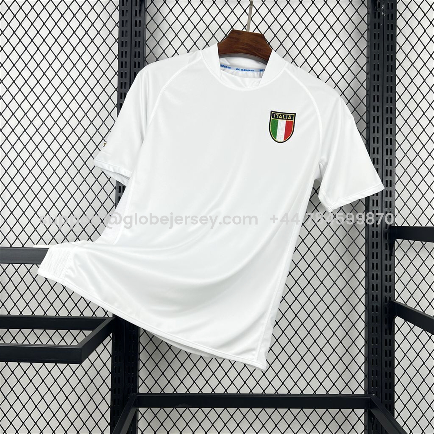 GlobeJersey-Retro Italy 2000 Away Jersey