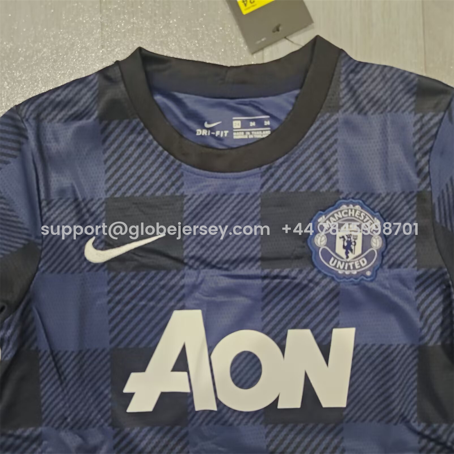 GlobeJersey-Retro Manchester United 2013-14 Away Kids Kit