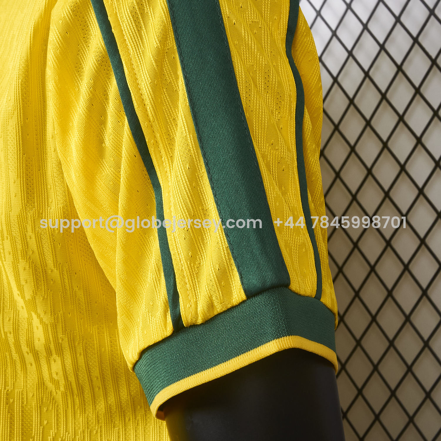 GlobeJersey-Retro Brazil 1998 Home Jersey - Player Version