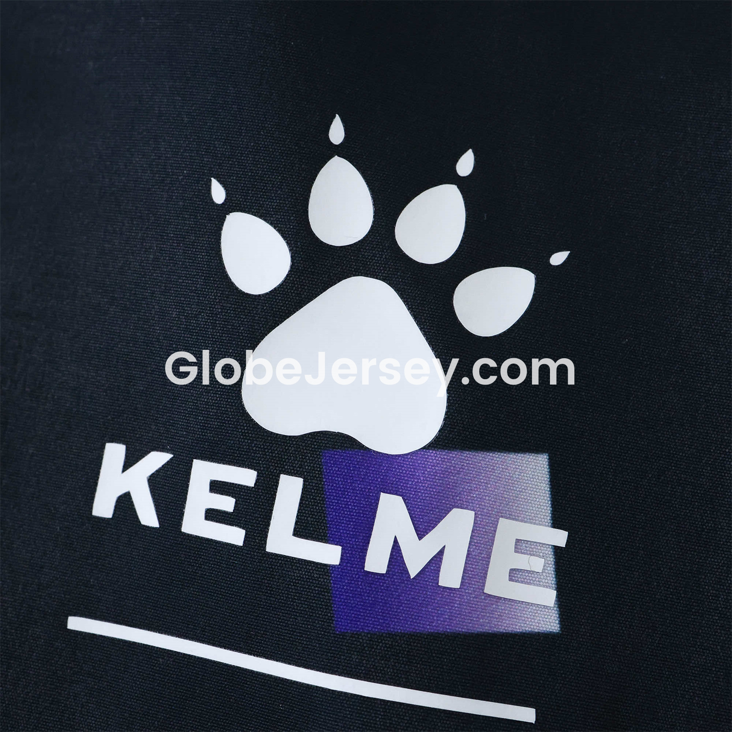 GlobeJersey-Retro Real Madrid 1997-98 Third Double Sided Reversible Windbreaker - Black & Blue