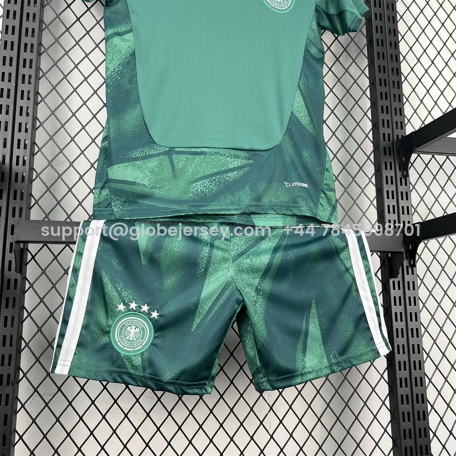 GlobeJersey-Germany 2026 Goalkeeper Green Kids Kit