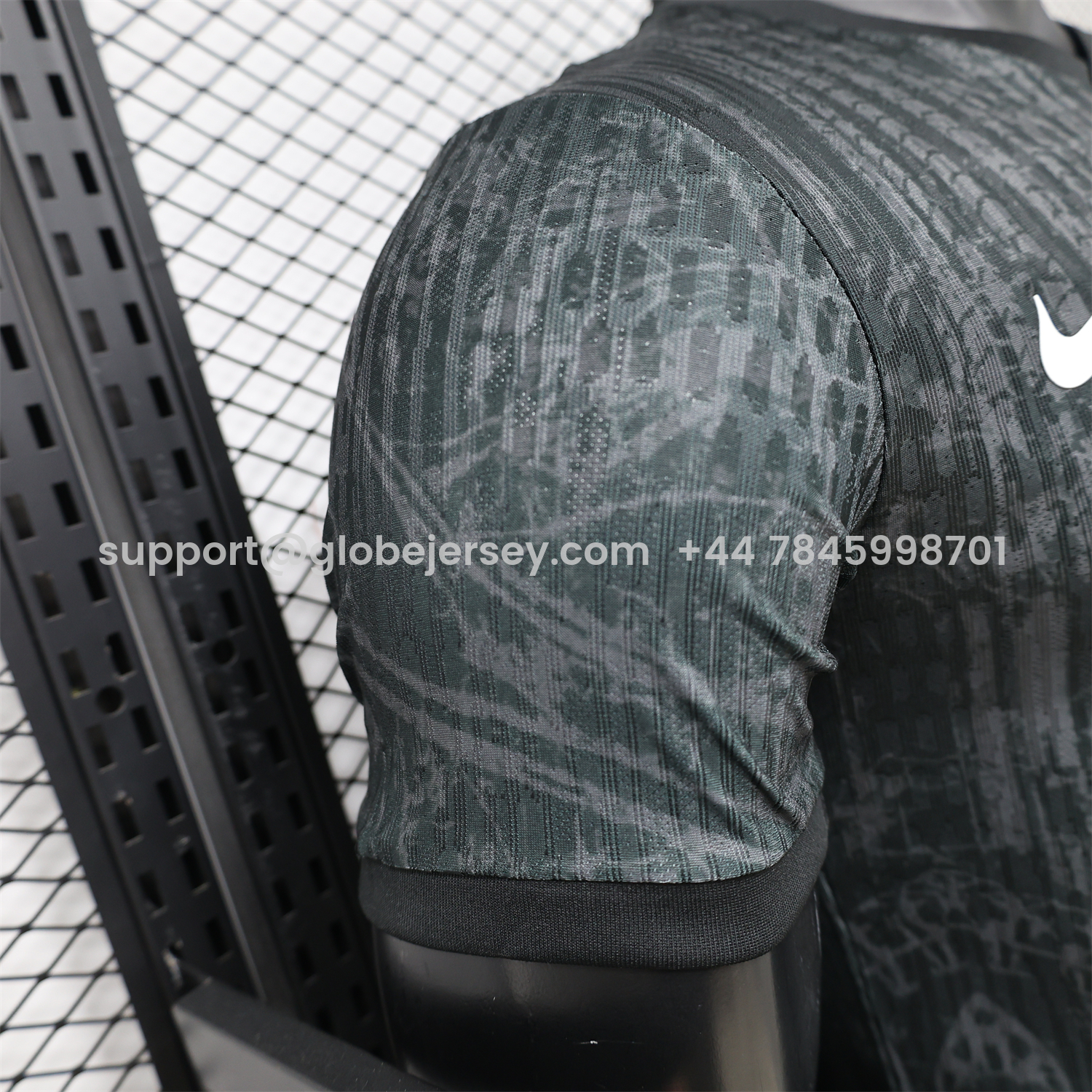 GlobeJersey-Barcelona 25-26 Grey And Black Special Jersey - Player Version