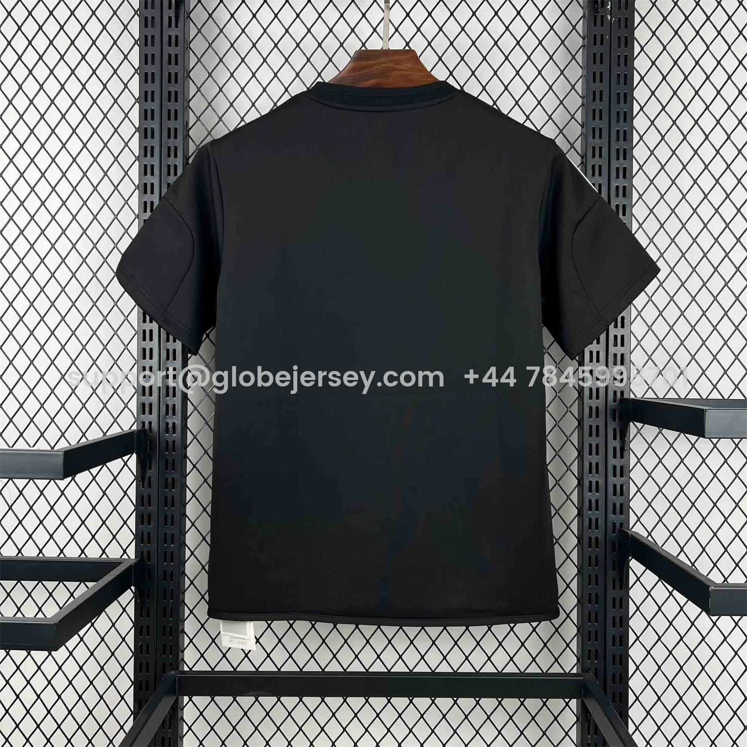 GlobeJersey-Real Madrid 26-27 Black Special Jersey - Fans Version