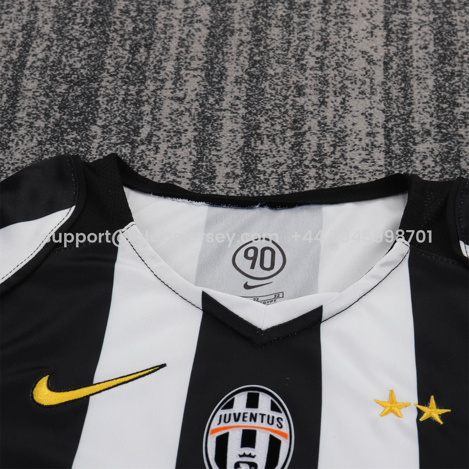 GlobeJersey-Retro Juventus 2004-05 Home Kids Kit