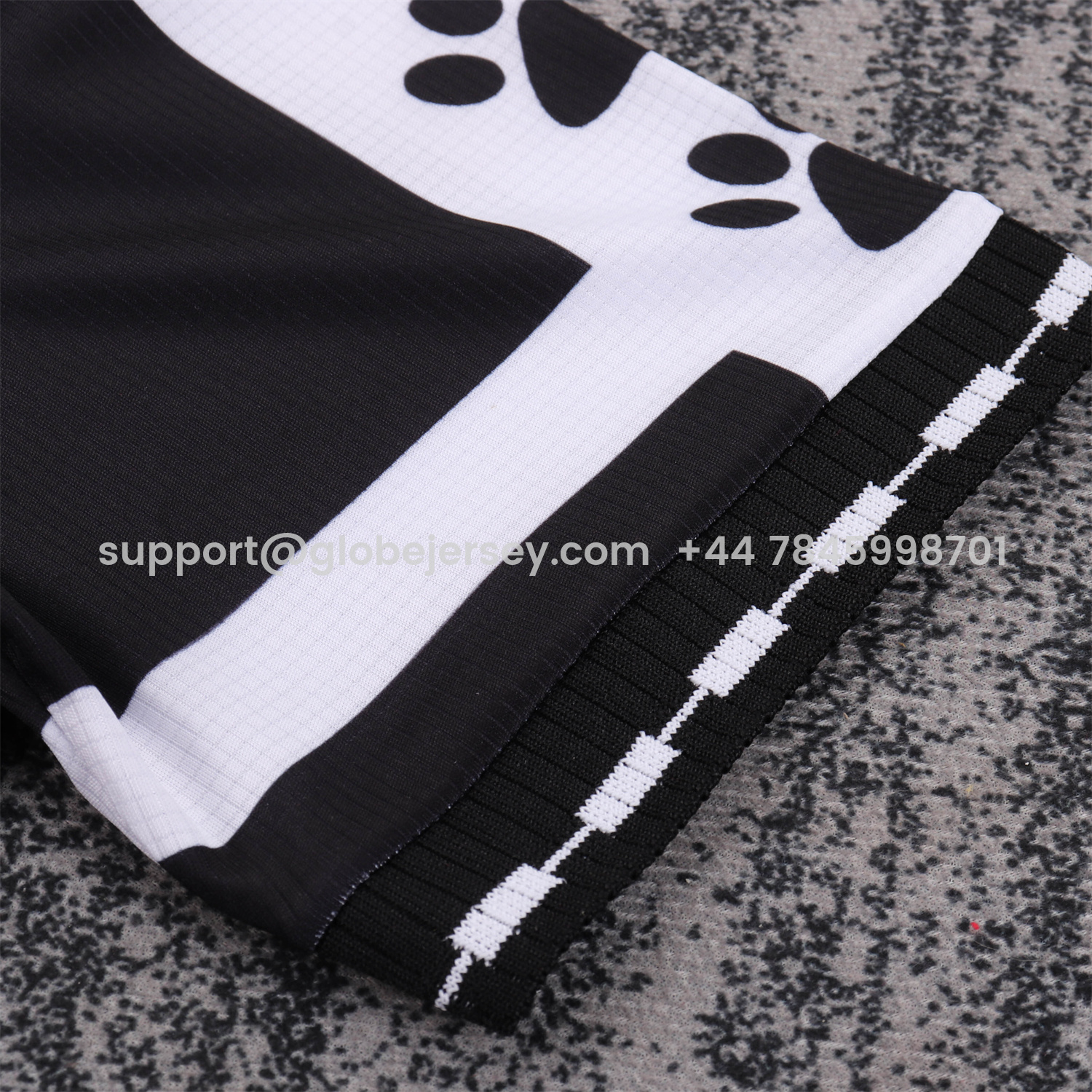 GlobeJersey-Retro Real Madrid 1997-98 Third Kids Kit