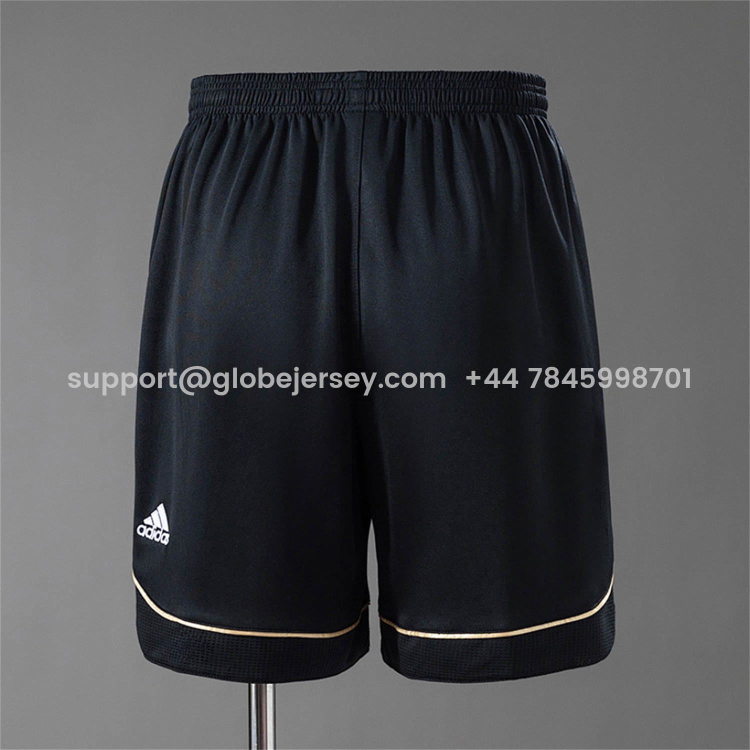 GlobeJersey-Retro AC Milan 2006-07 Home Shorts