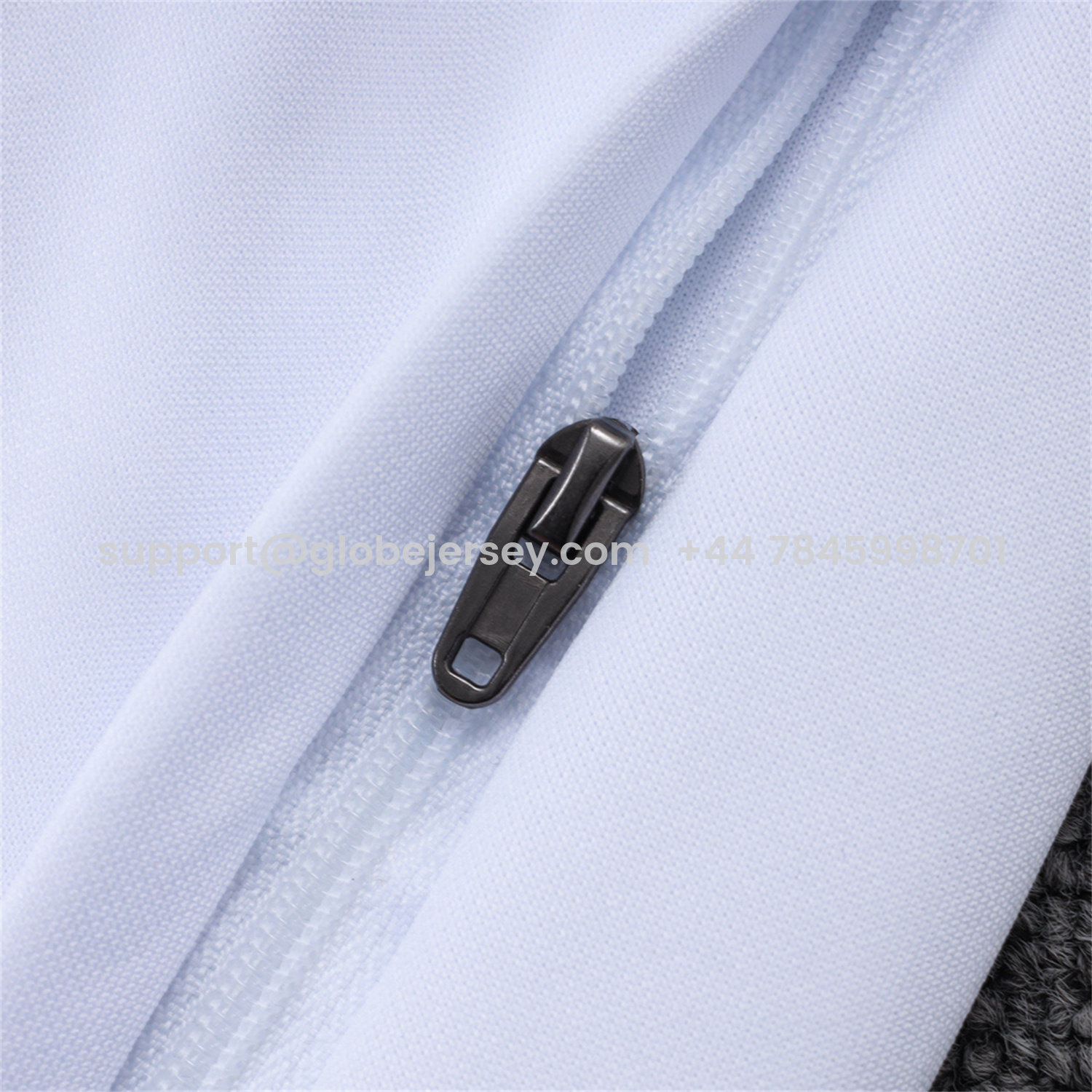 GlobeJersey-Marseille 25-26 Long Sleeve Training Set - White Top & Dark Blue Pants