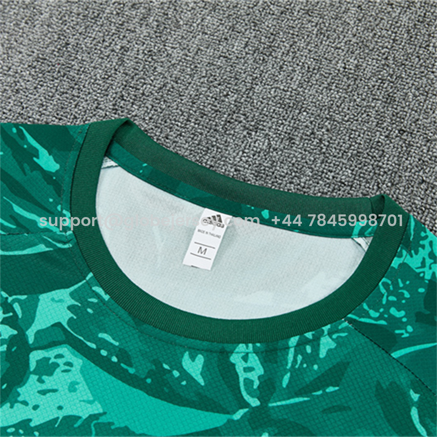 GlobeJersey-Real Madrid 26-27 Kids Short-Sleeve Training Set - Green Camouflage Top & Green Shorts