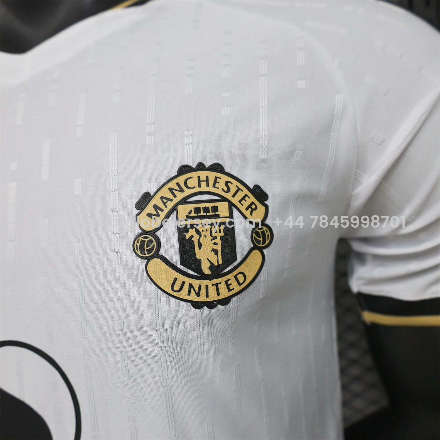 GlobeJersey-Manchester United 26-27 Snapdragon White Special Jersey - Player Version